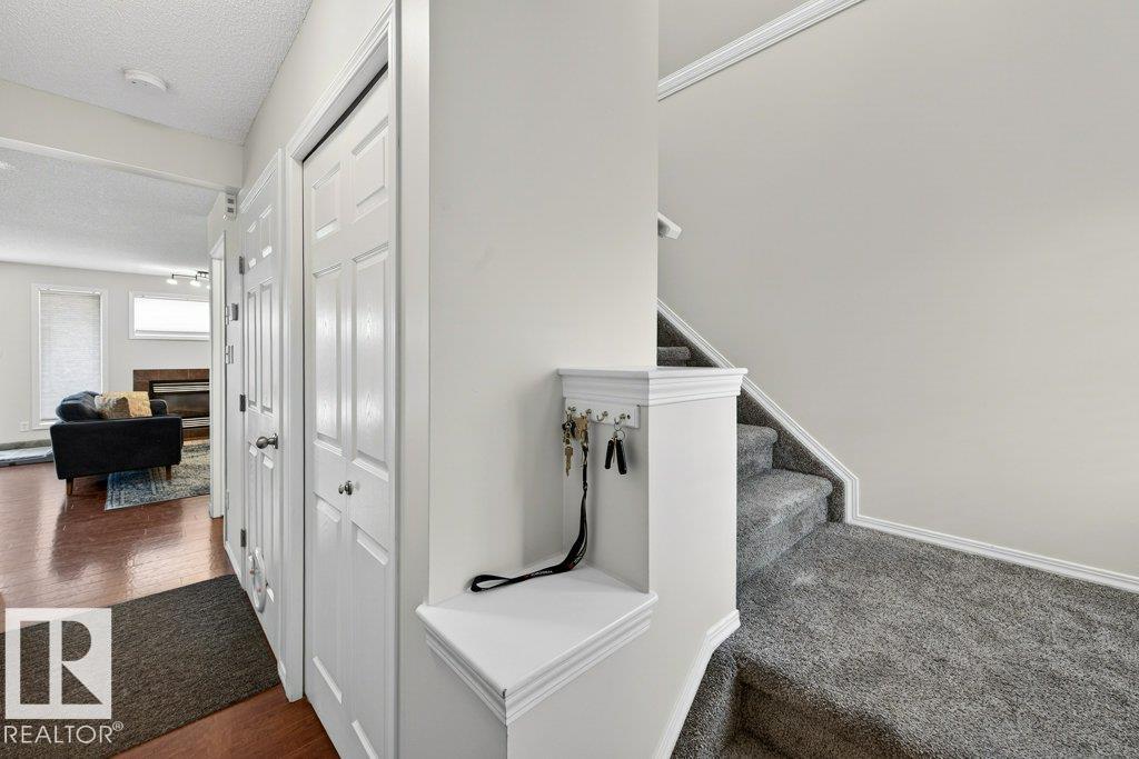 Picture for 3457 11 ST NW