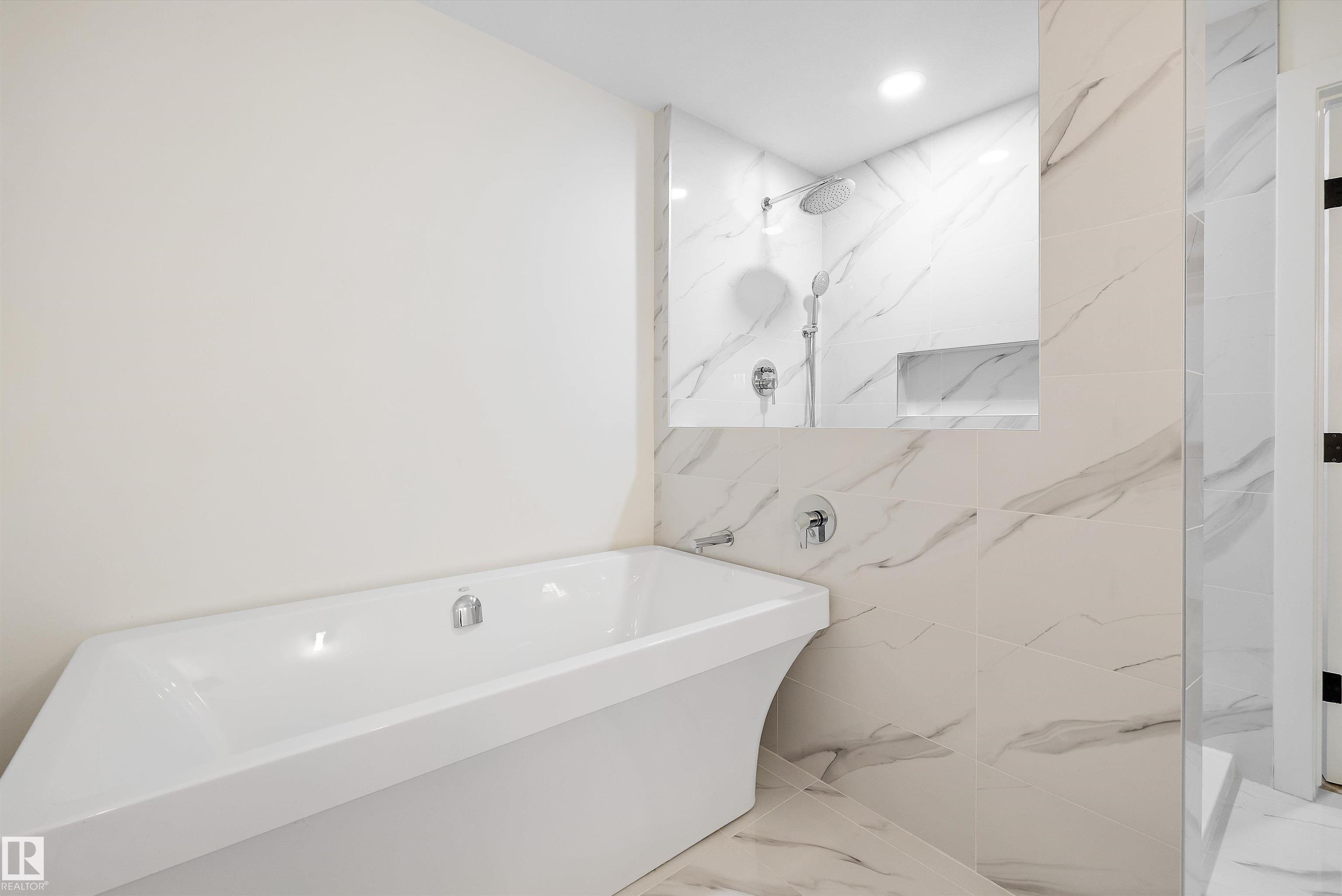 Photo 17 at 13515 67 Street NW, Delwood, Edmonton