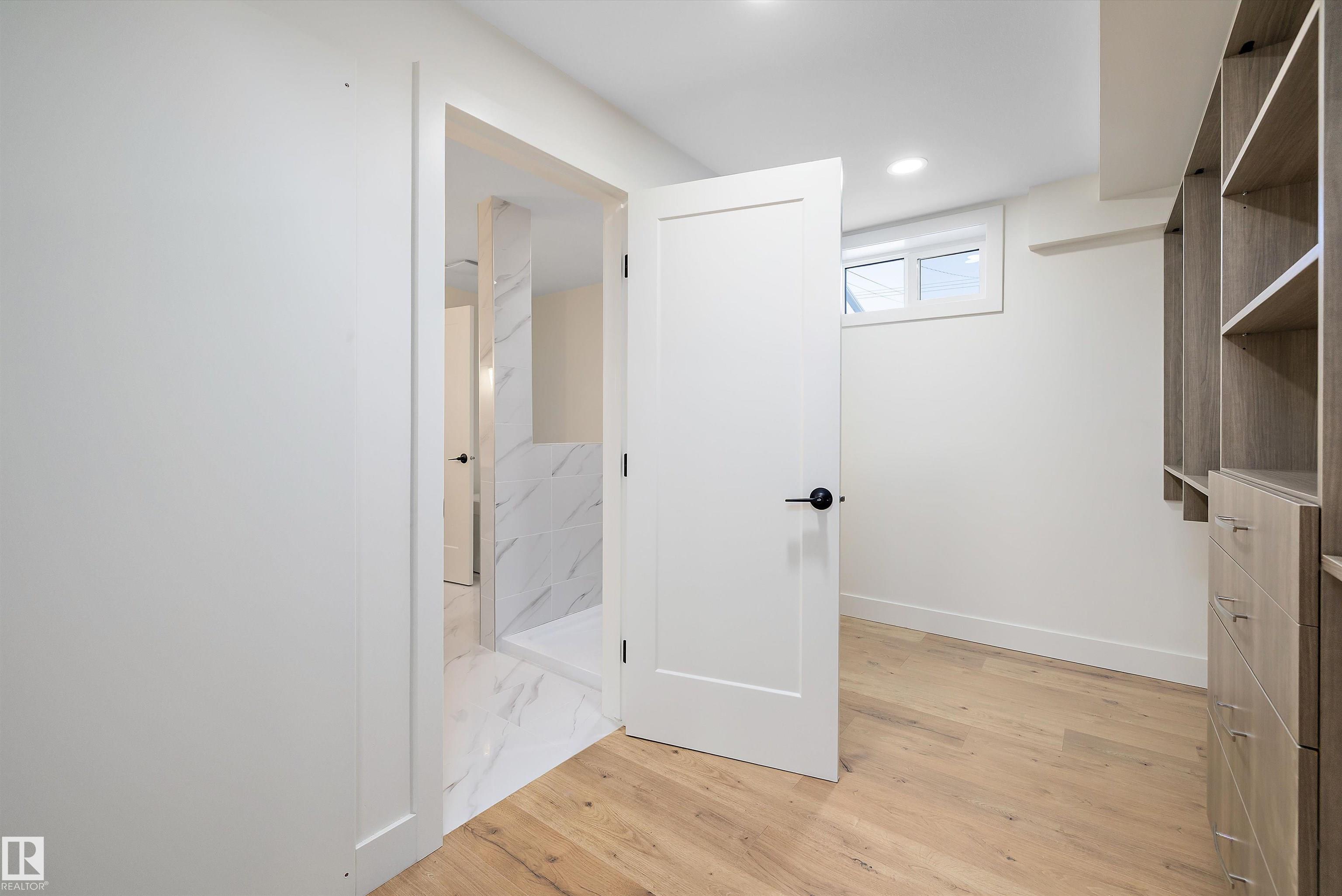 Photo 10 at 13515 67 Street NW, Delwood, Edmonton