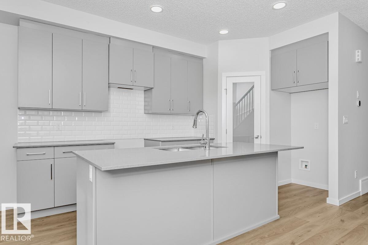 Picture for 4291 KINGLET DR NW