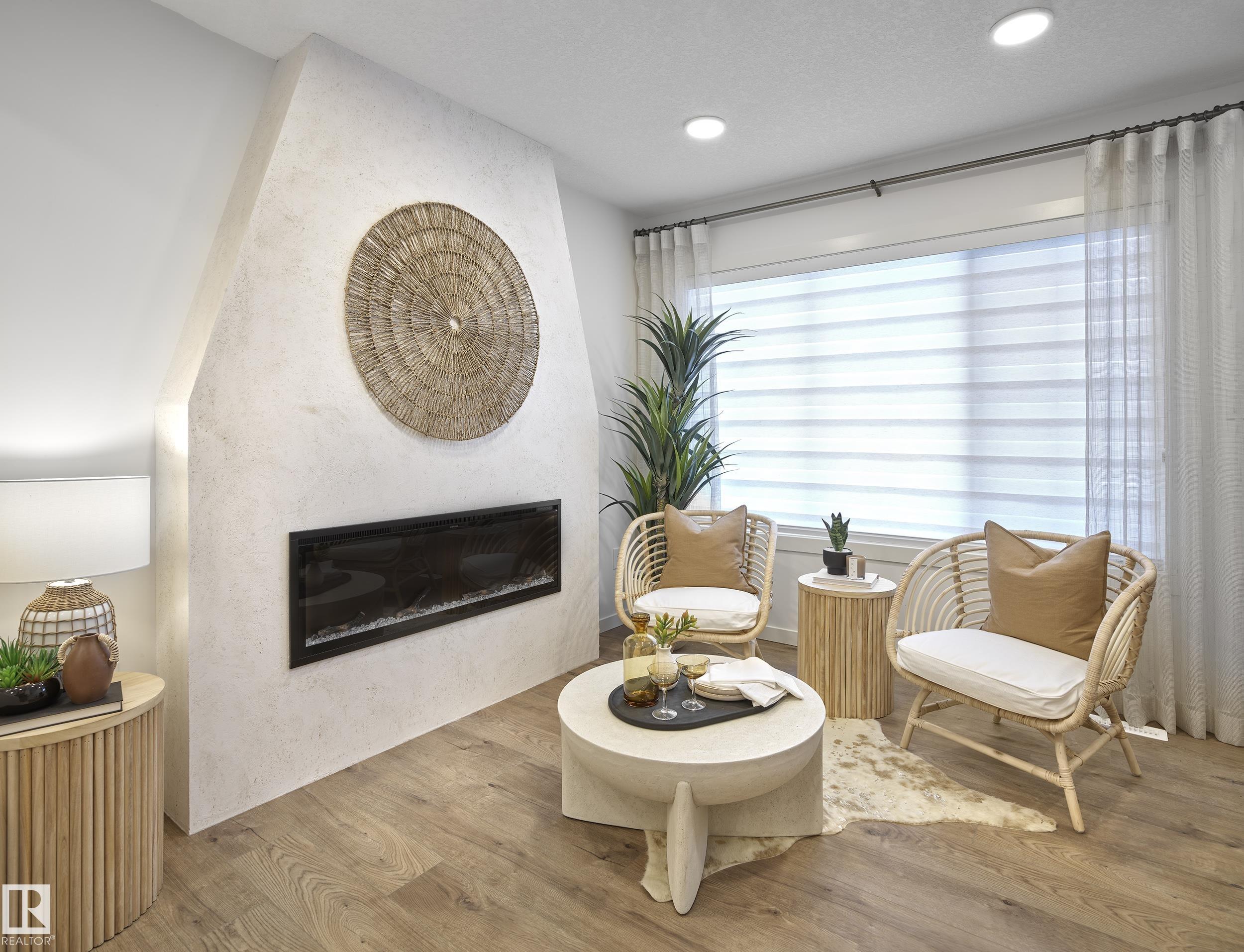 3 - 3705 141 Street SW, Desrochers Area, Edmonton