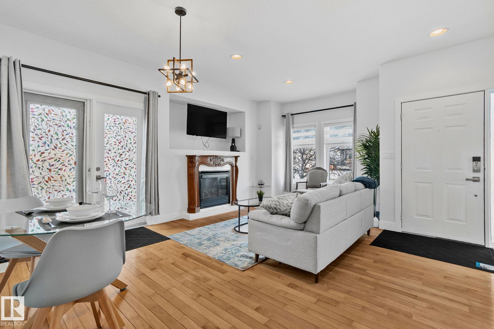 Picture for 10651 68 Ave &amp; 6711 107 ST AV NW