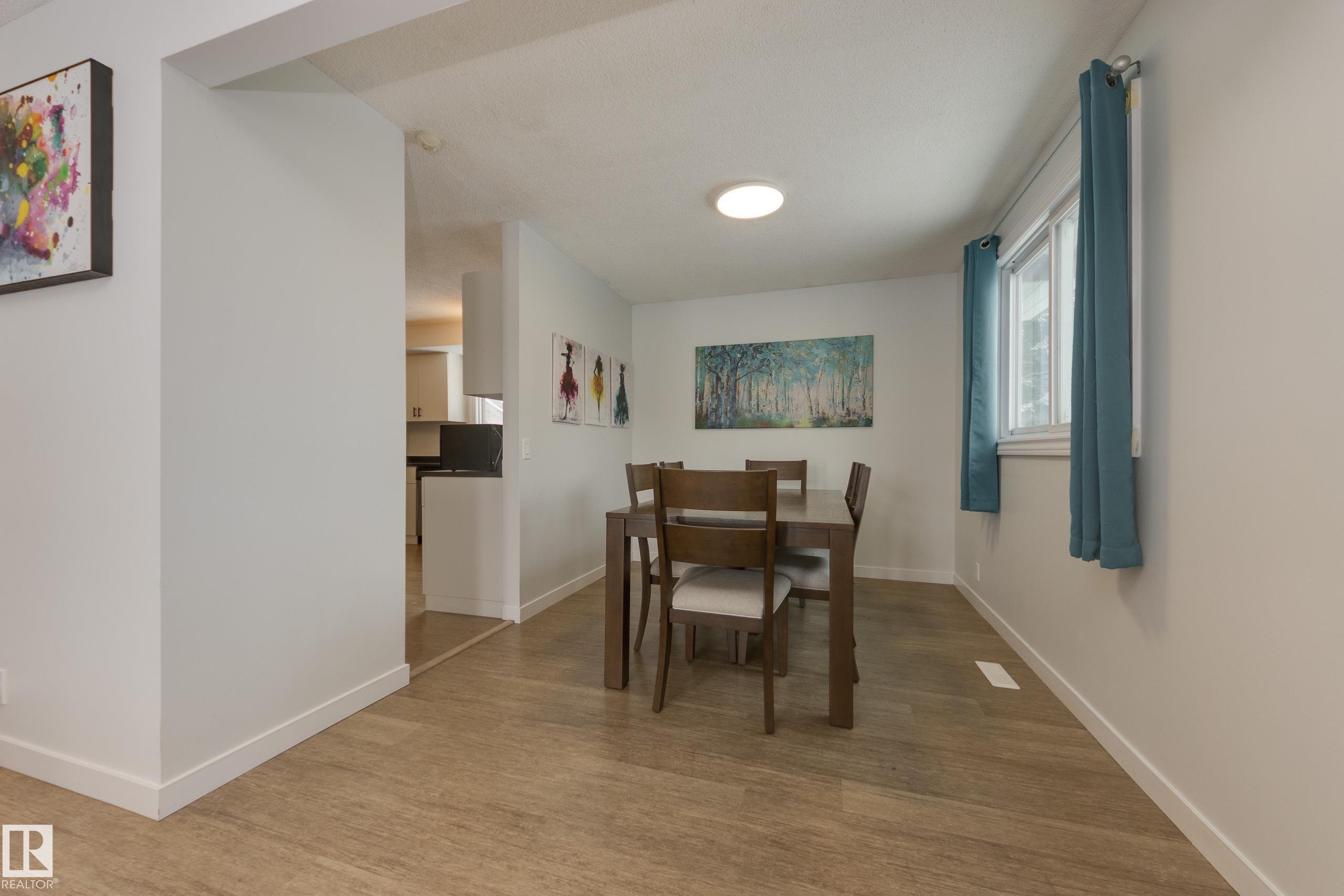 Picture for 8 HARRISON DR NW