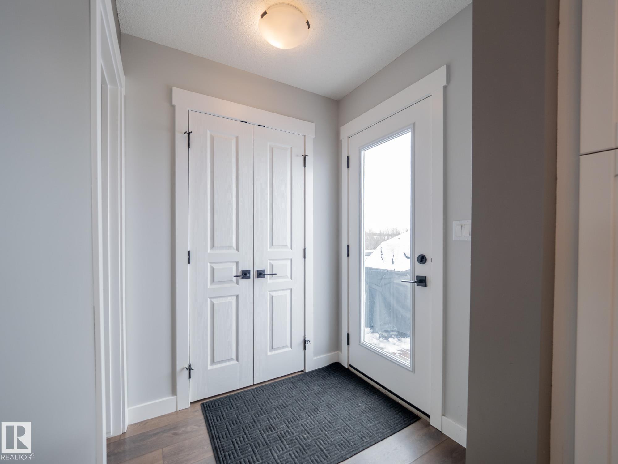 Photo 13 at 289 Hawks Ridge Boulevard NW, Hawks Ridge, Edmonton