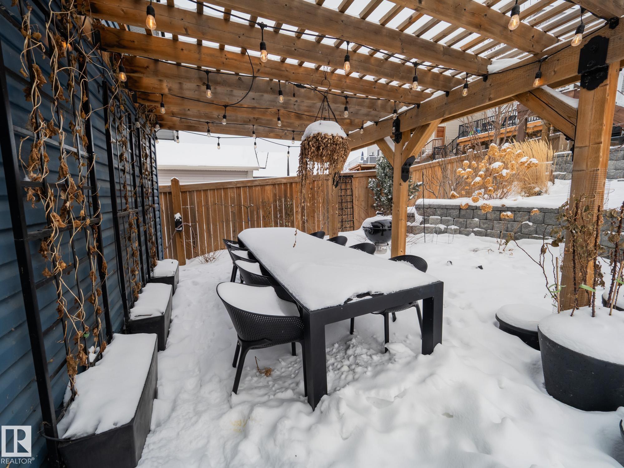 Photo 36 at 289 Hawks Ridge Boulevard NW, Hawks Ridge, Edmonton