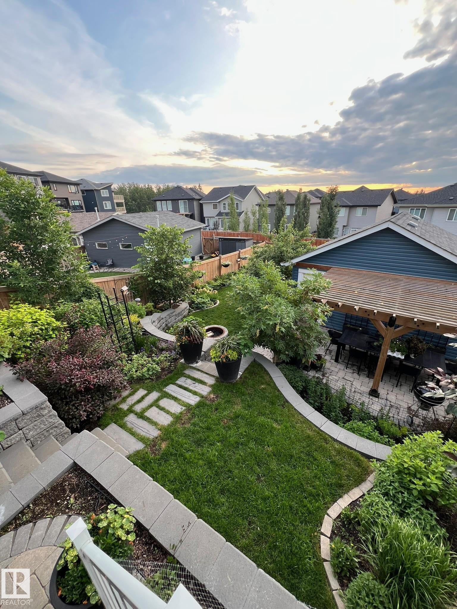 Photo 40 at 289 Hawks Ridge Boulevard NW, Hawks Ridge, Edmonton