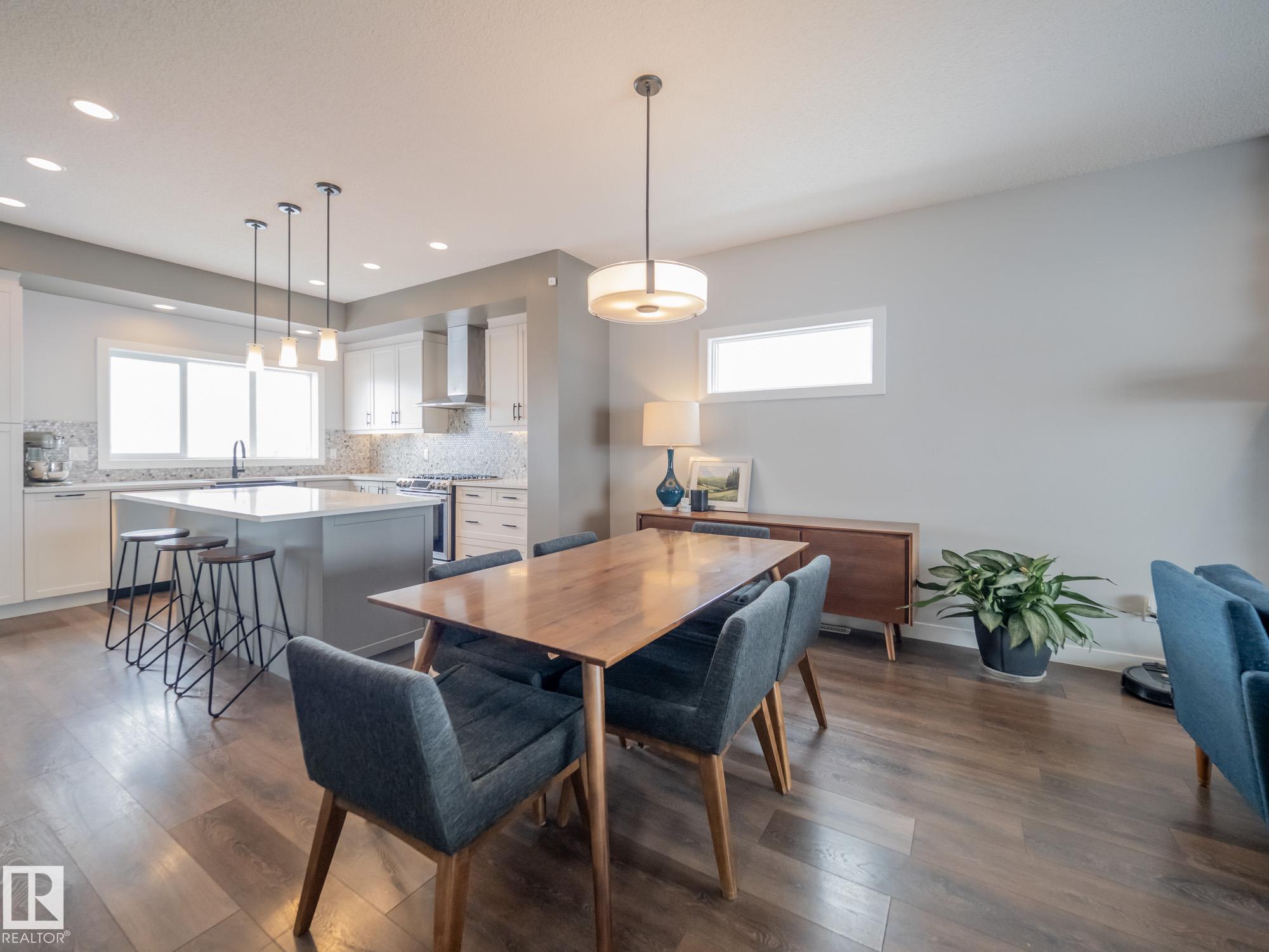 Photo 7 at 289 Hawks Ridge Boulevard NW, Hawks Ridge, Edmonton