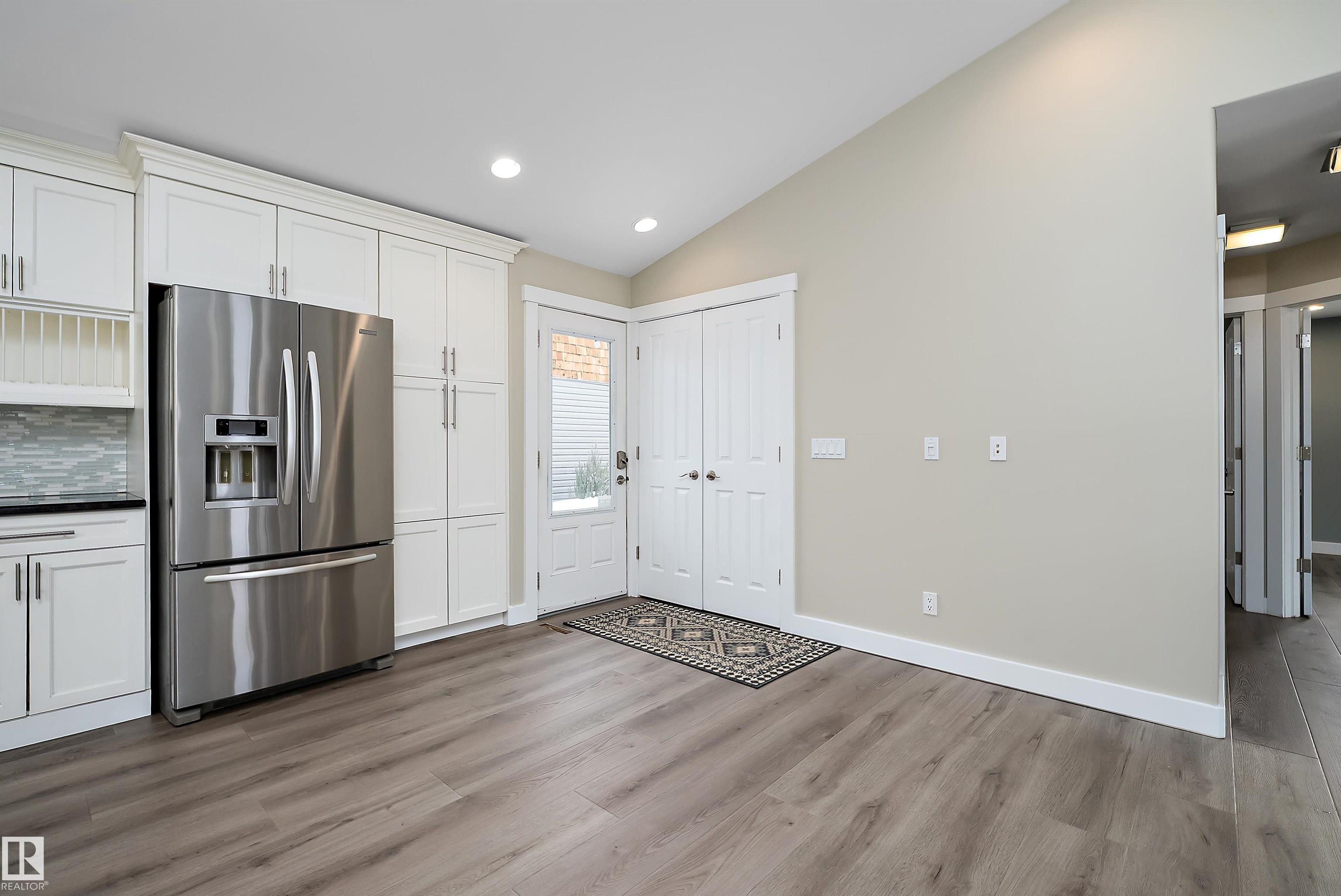 Photo 15 at 4207 123 Street NW, Aspen Gardens, Edmonton