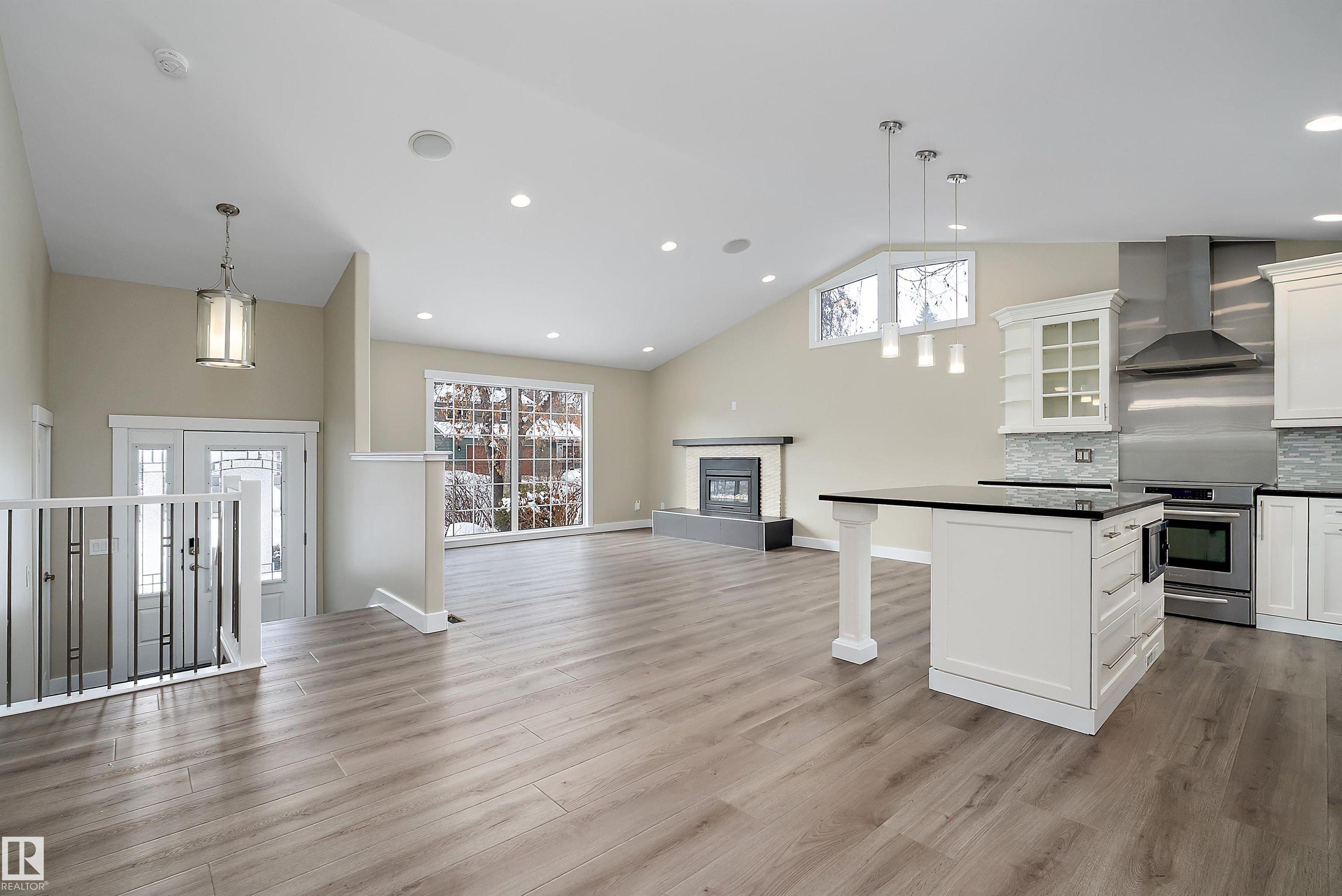 Photo 16 at 4207 123 Street NW, Aspen Gardens, Edmonton