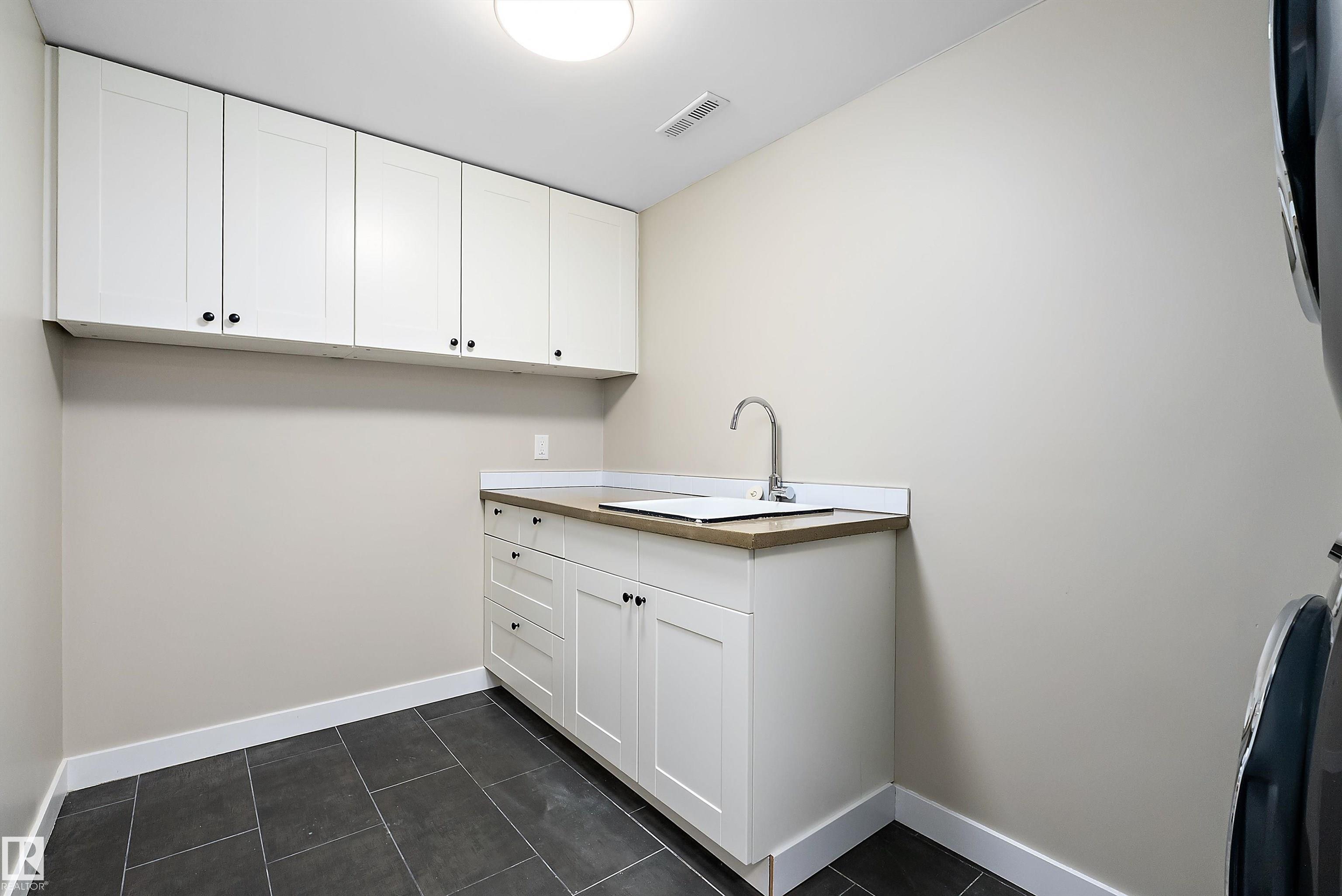 Photo 37 at 4207 123 Street NW, Aspen Gardens, Edmonton