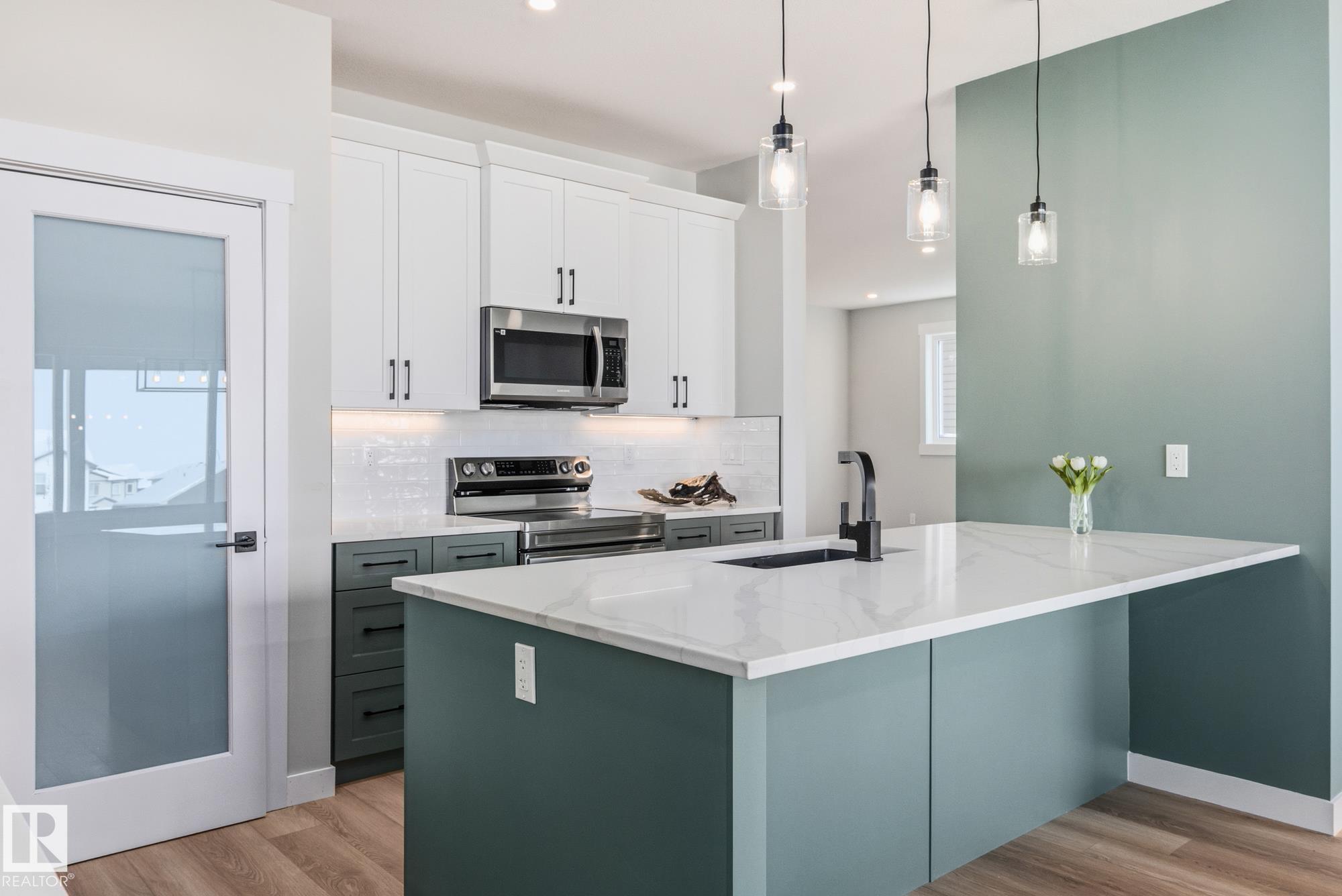 Photo 17 at 28 Harley Way, Hilldowns, Spruce Grove