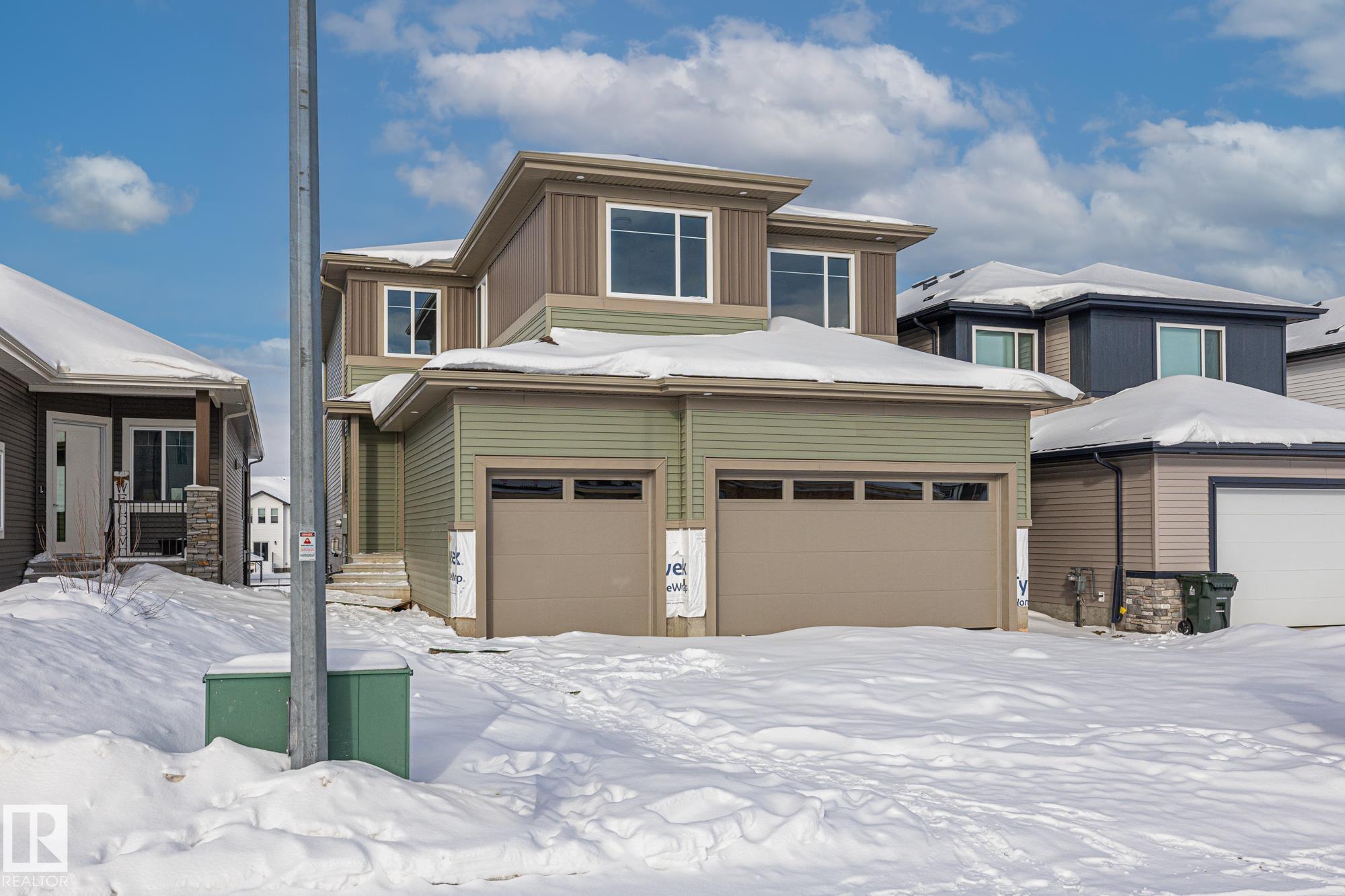 Photo 3 at 28 Harley Way, Hilldowns, Spruce Grove