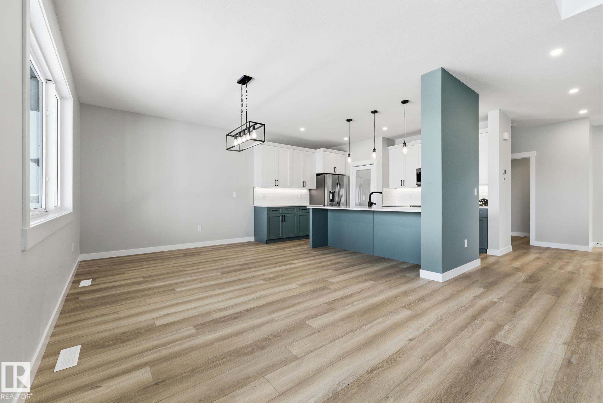 Photo 26 at 28 Harley Way, Hilldowns, Spruce Grove