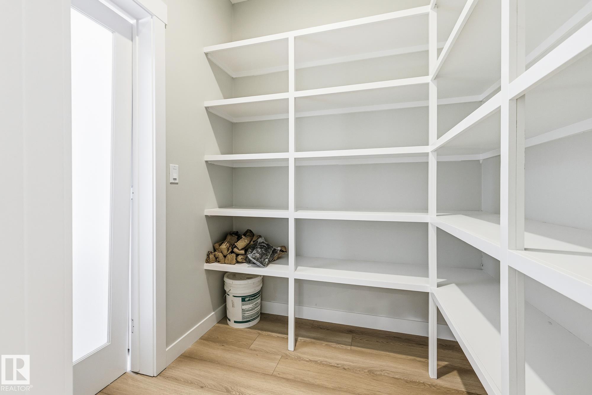 Photo 46 at 28 Harley Way, Hilldowns, Spruce Grove