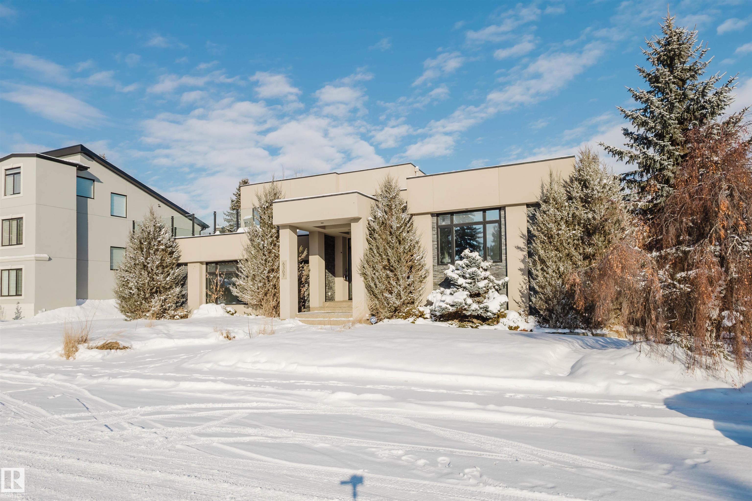 Photo 3 at 6307 125 Street NW, Grandview Heights, Edmonton