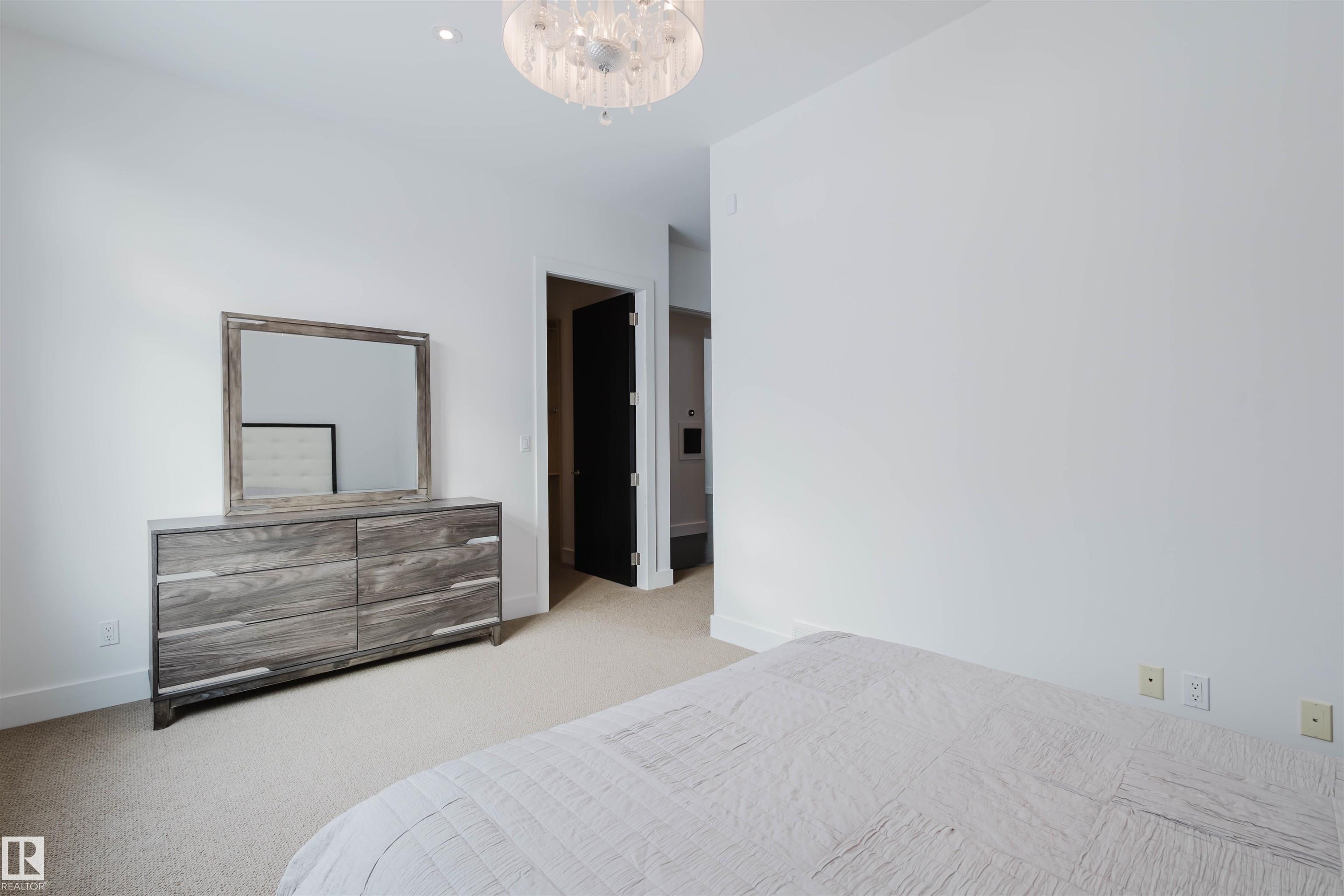 Photo 34 at 6307 125 Street NW, Grandview Heights, Edmonton