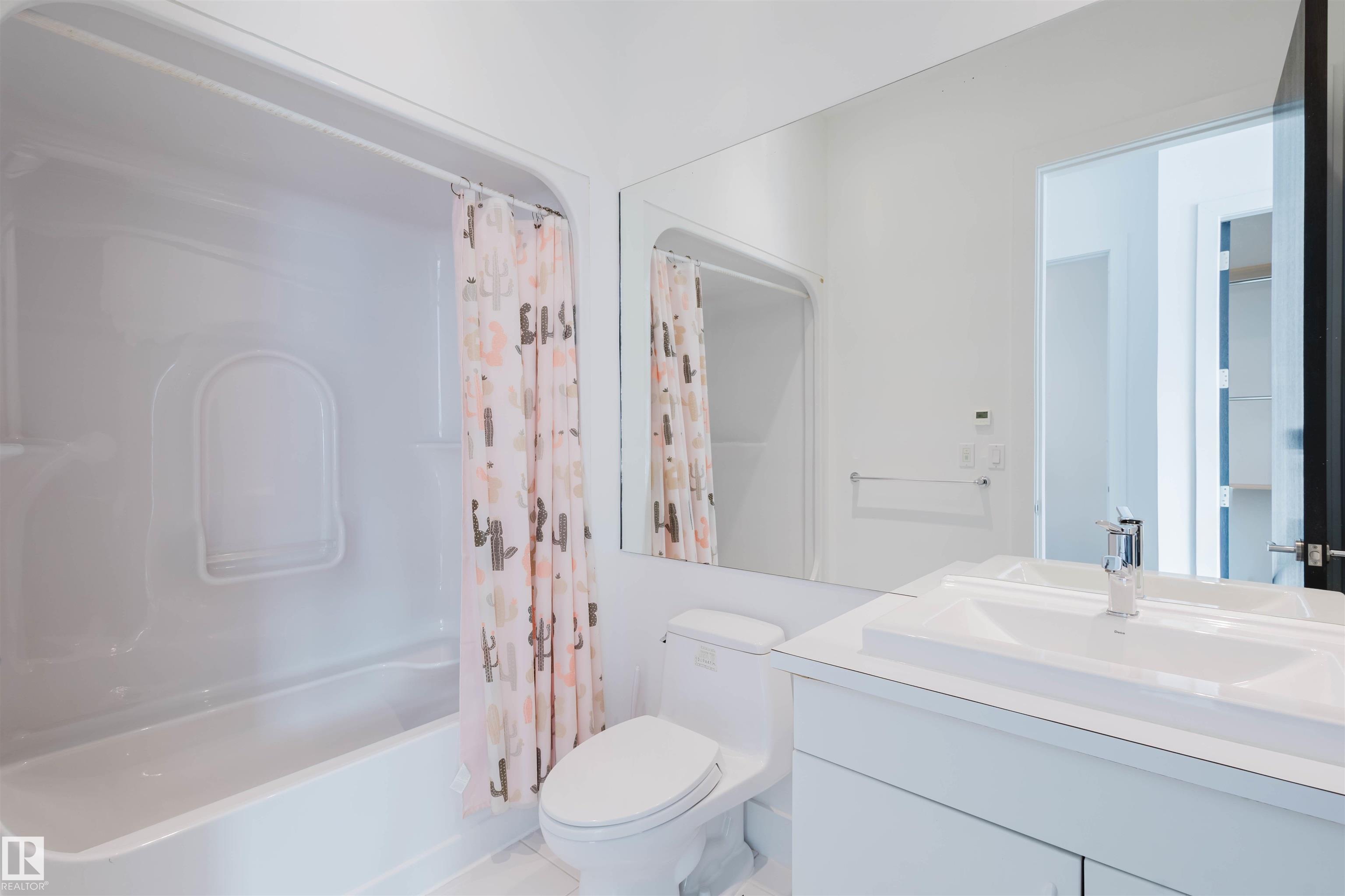 Photo 35 at 6307 125 Street NW, Grandview Heights, Edmonton