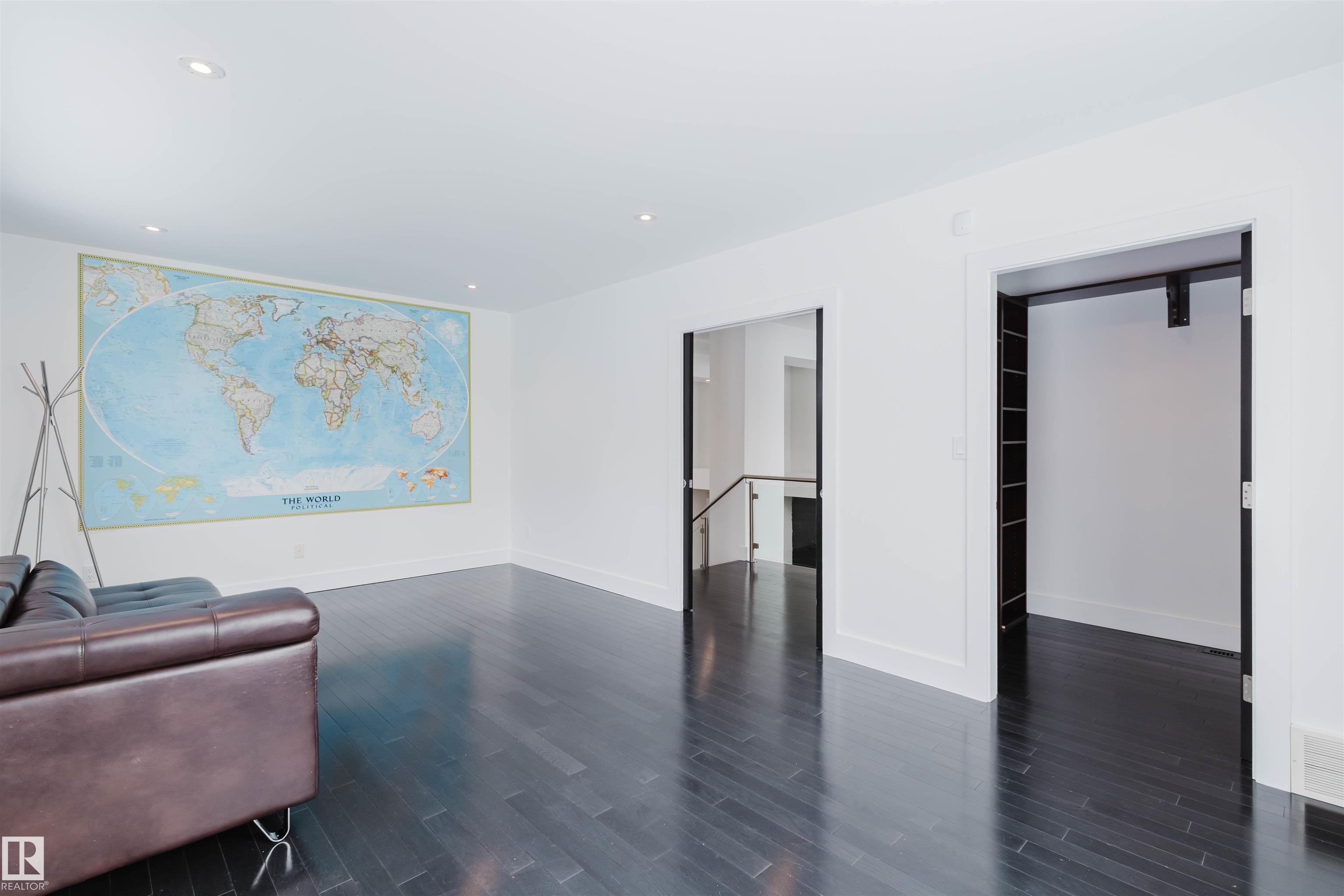 Photo 41 at 6307 125 Street NW, Grandview Heights, Edmonton