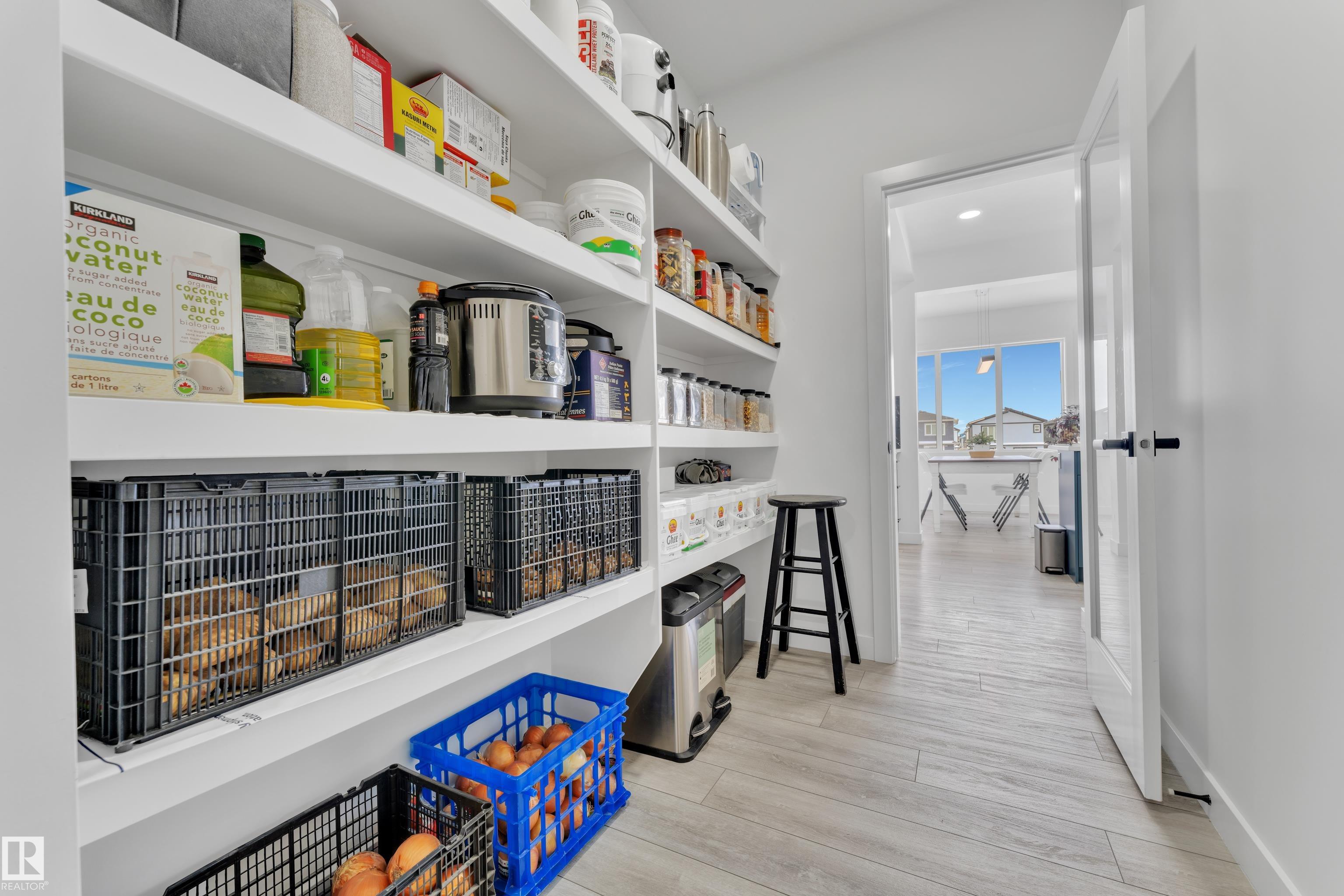 Photo 11 at 1118 16a Street NW, Aster, Edmonton