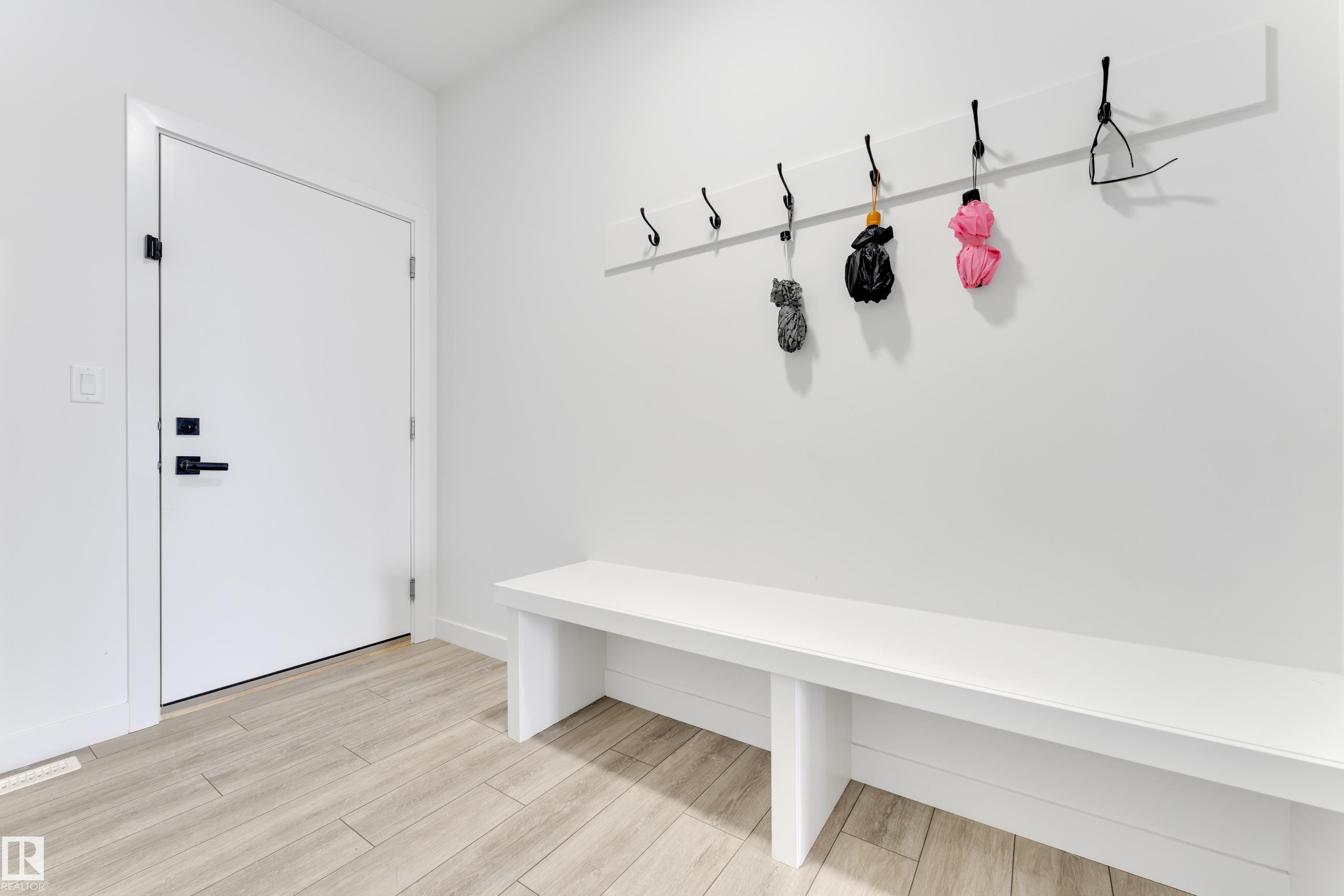 Photo 19 at 1118 16a Street NW, Aster, Edmonton