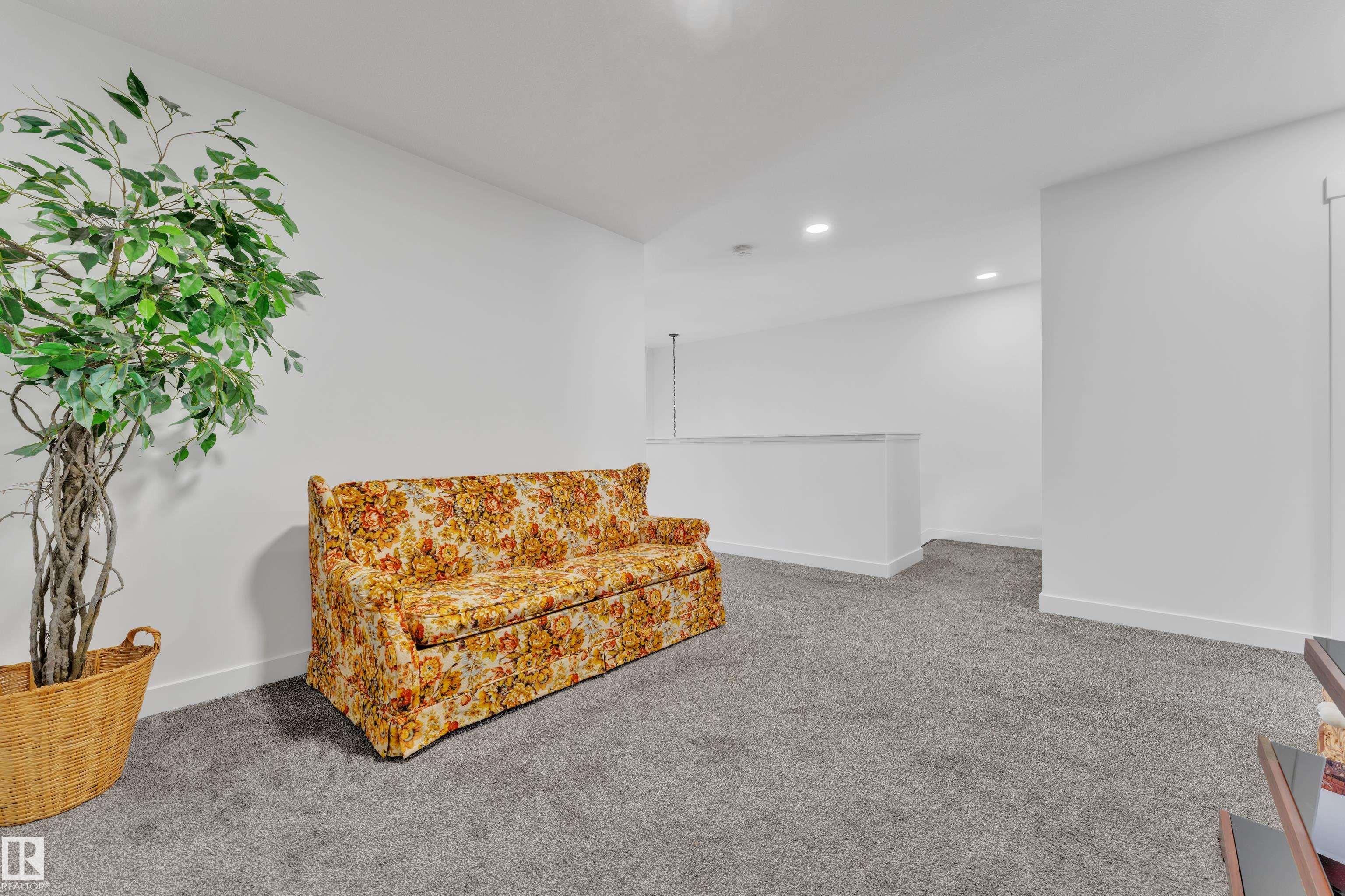 Photo 23 at 1118 16a Street NW, Aster, Edmonton