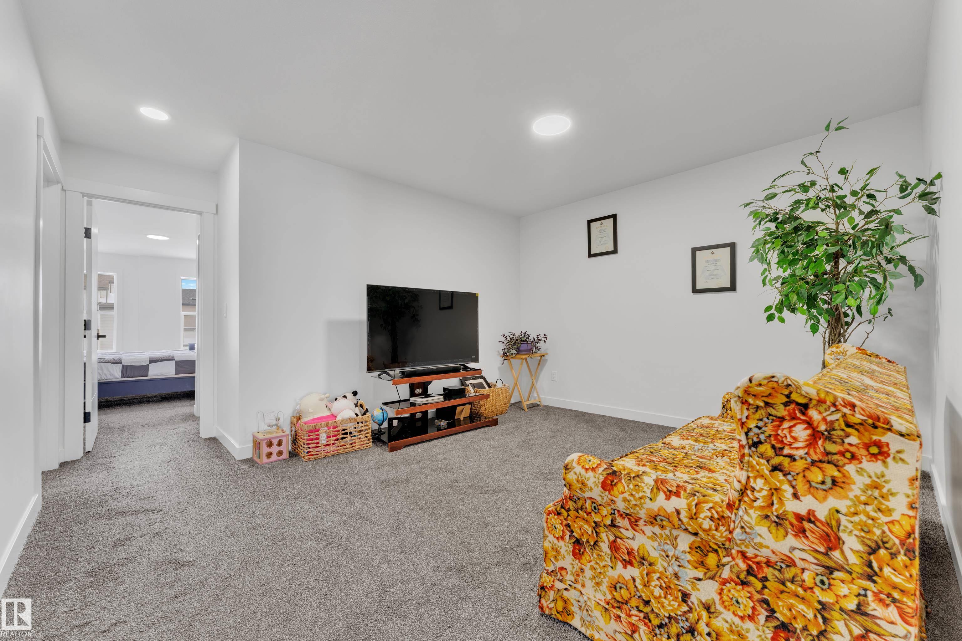 Photo 30 at 1118 16a Street NW, Aster, Edmonton