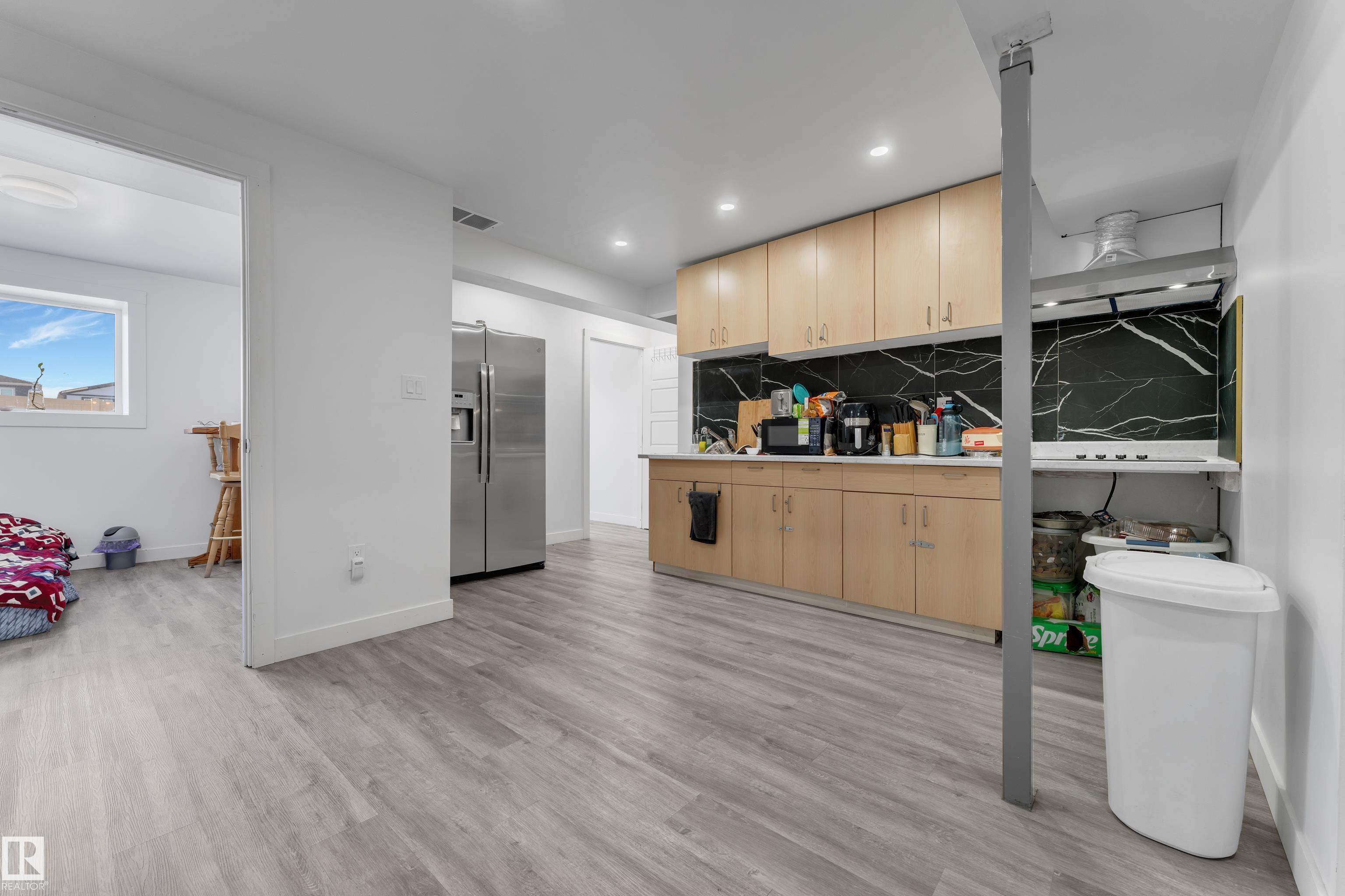 Photo 39 at 1118 16a Street NW, Aster, Edmonton