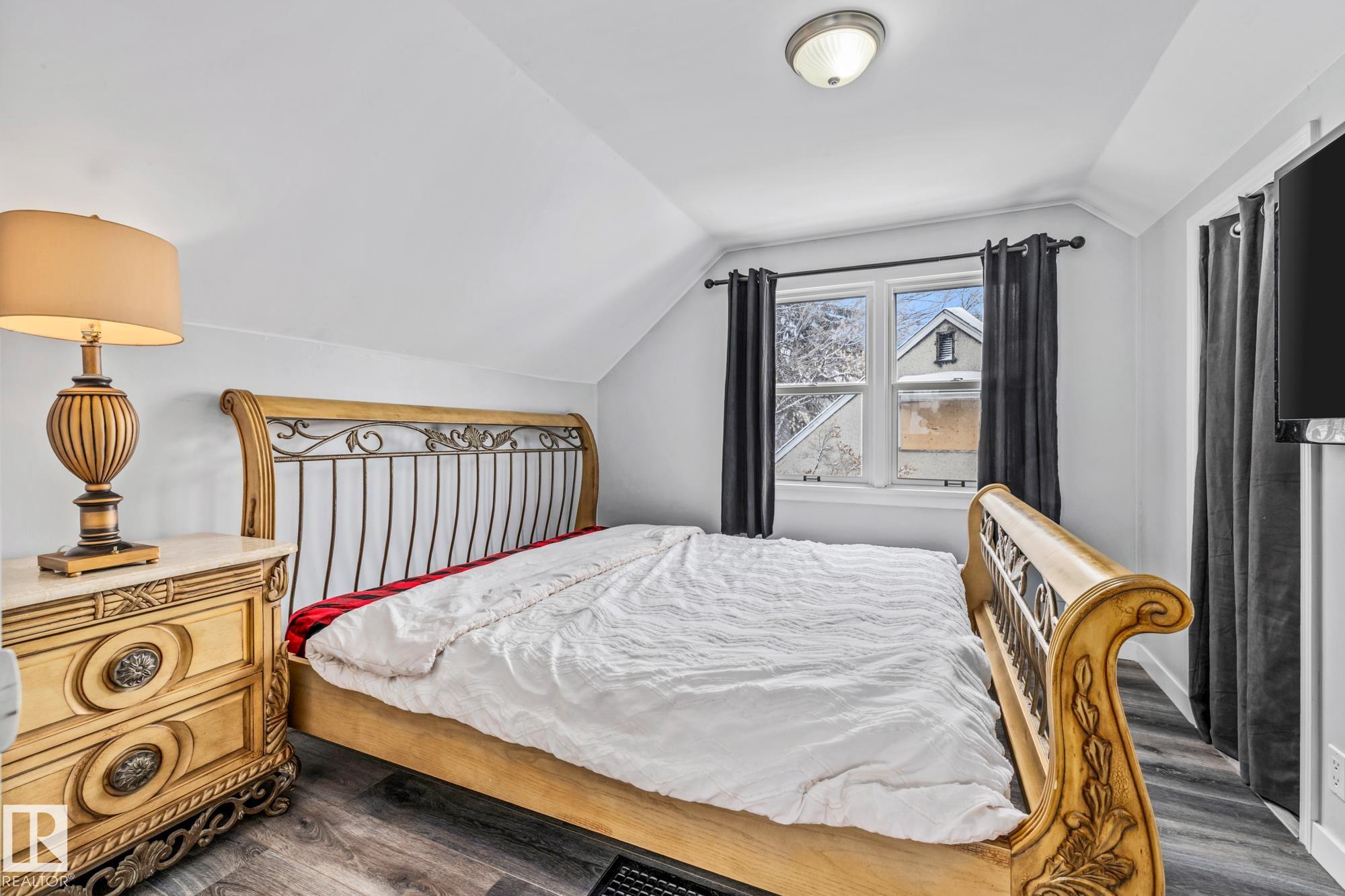 Photo 21 at 5911 119 Avenue NW, Montrose, Edmonton