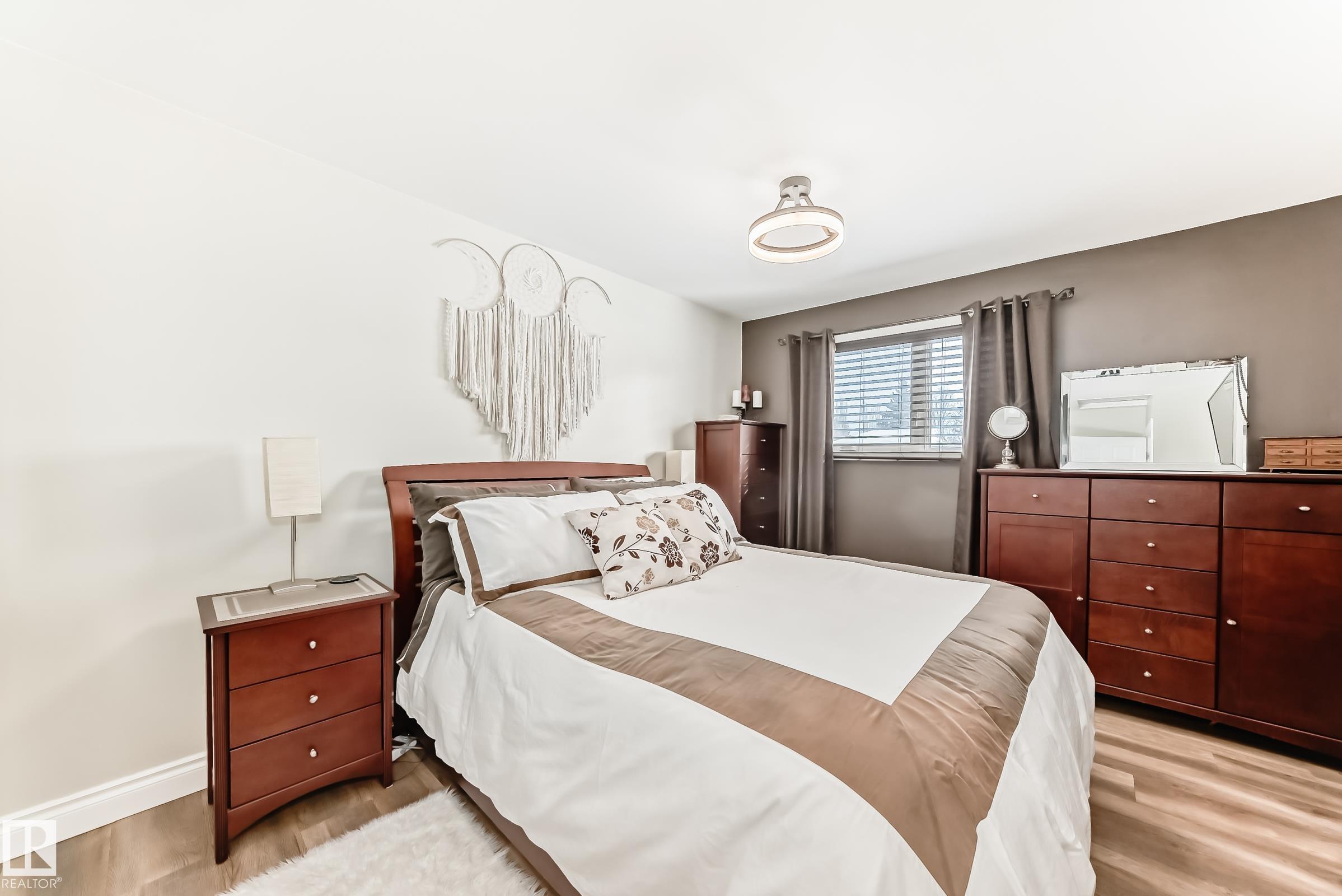 Photo 7 at 23 Balmoral Drive, Brookwood, Spruce Grove