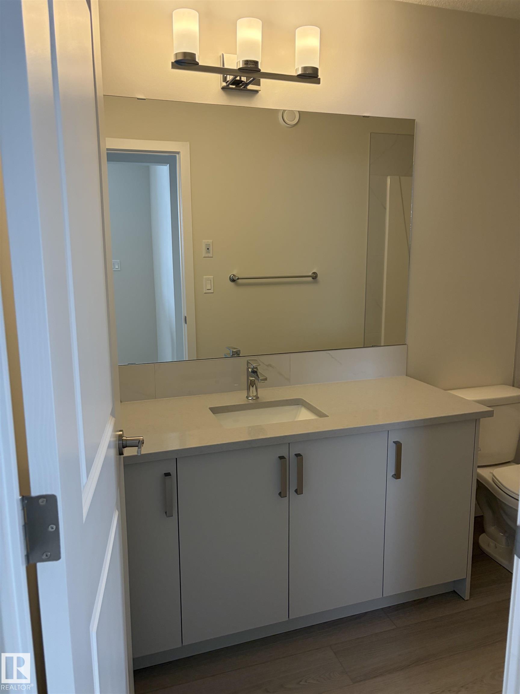 Photo 13 at 5756 Hawthorn Common SW, The Orchards At Ellerslie, Edmonton