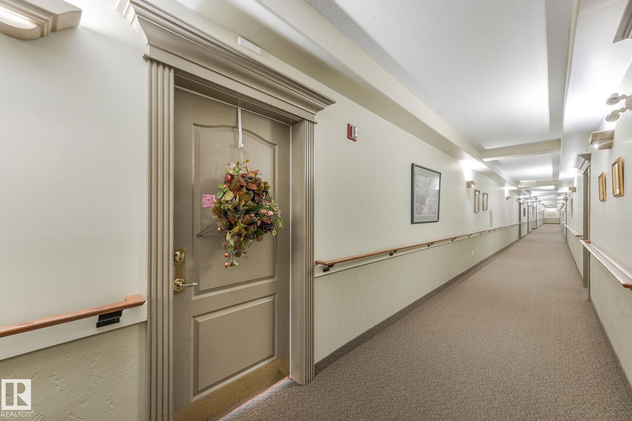 Photo 18 at 202 - 8922 156 Street NW, Meadowlark Park, Edmonton