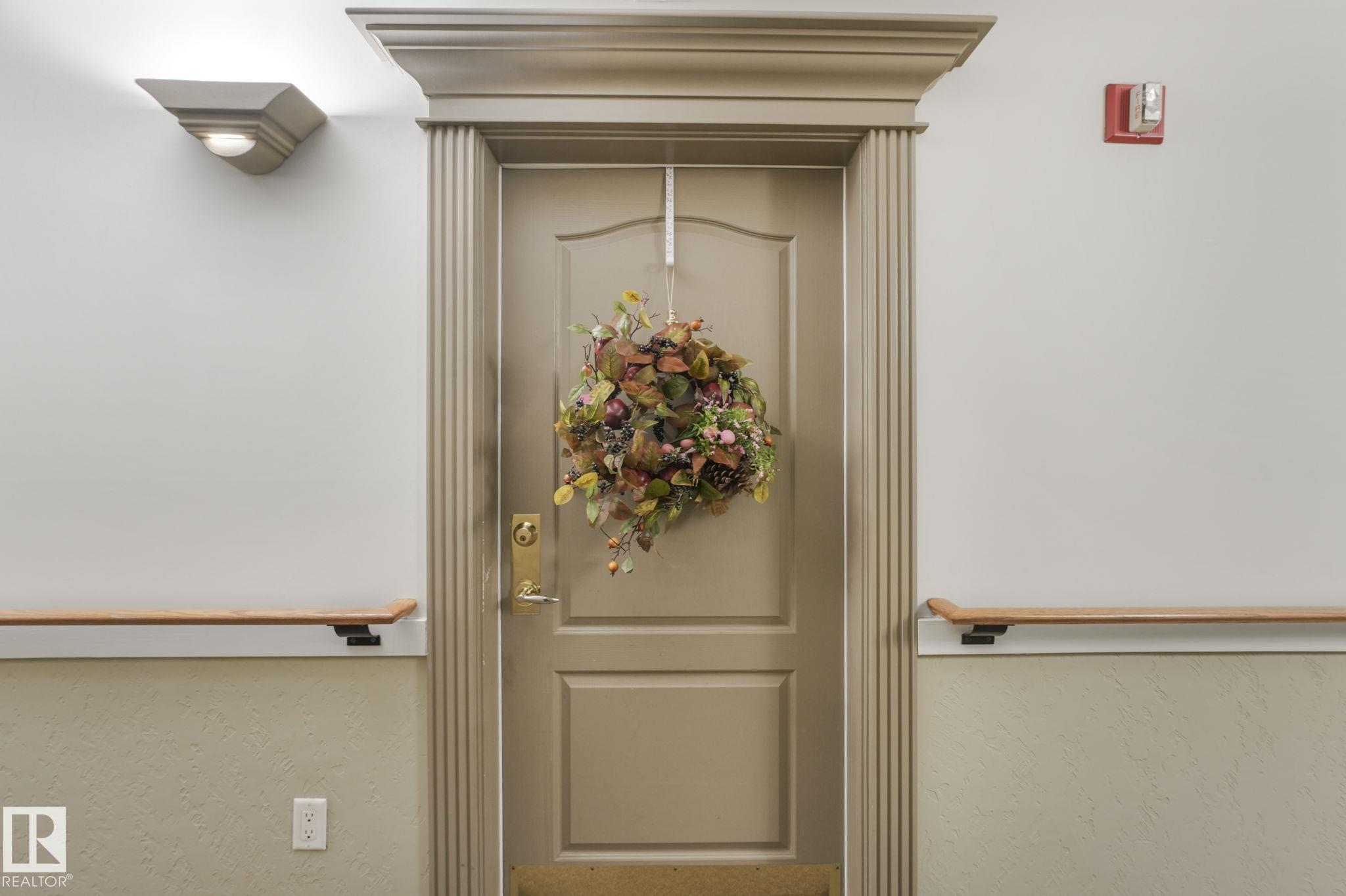 Photo 19 at 202 - 8922 156 Street NW, Meadowlark Park, Edmonton