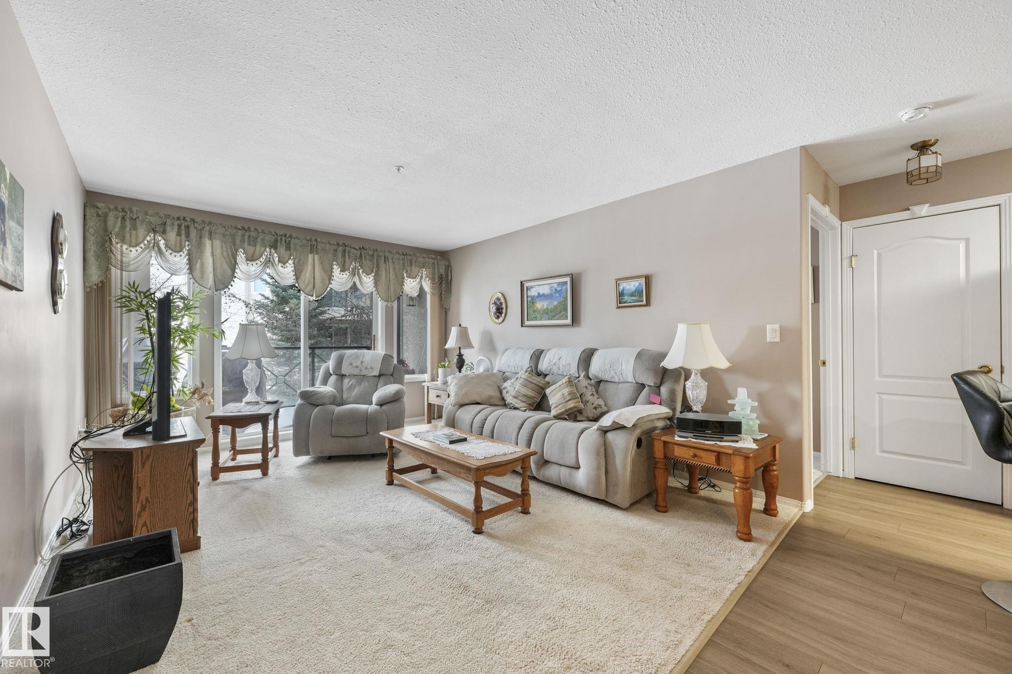 Photo 23 at 202 - 8922 156 Street NW, Meadowlark Park, Edmonton