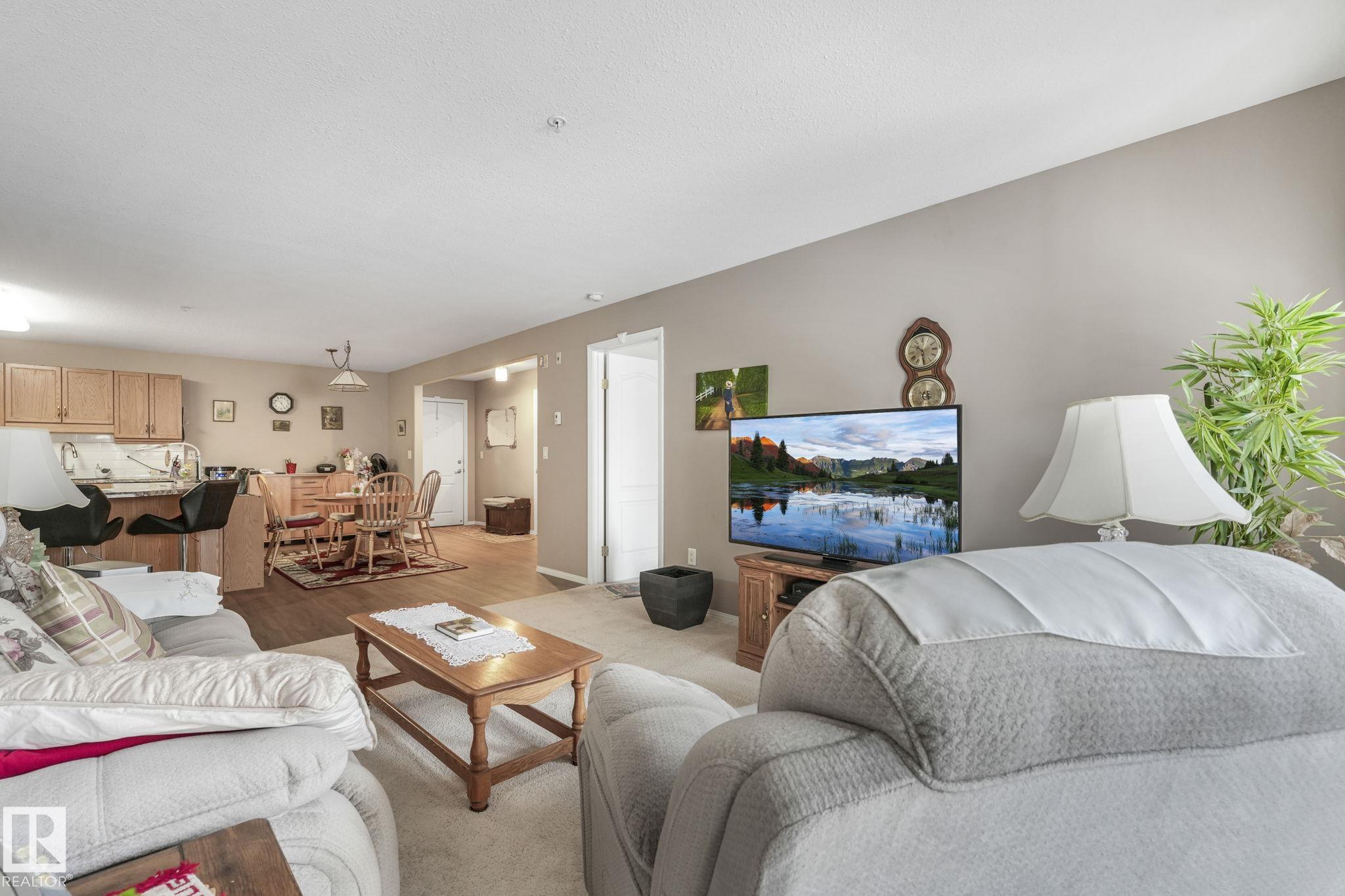 Photo 25 at 202 - 8922 156 Street NW, Meadowlark Park, Edmonton