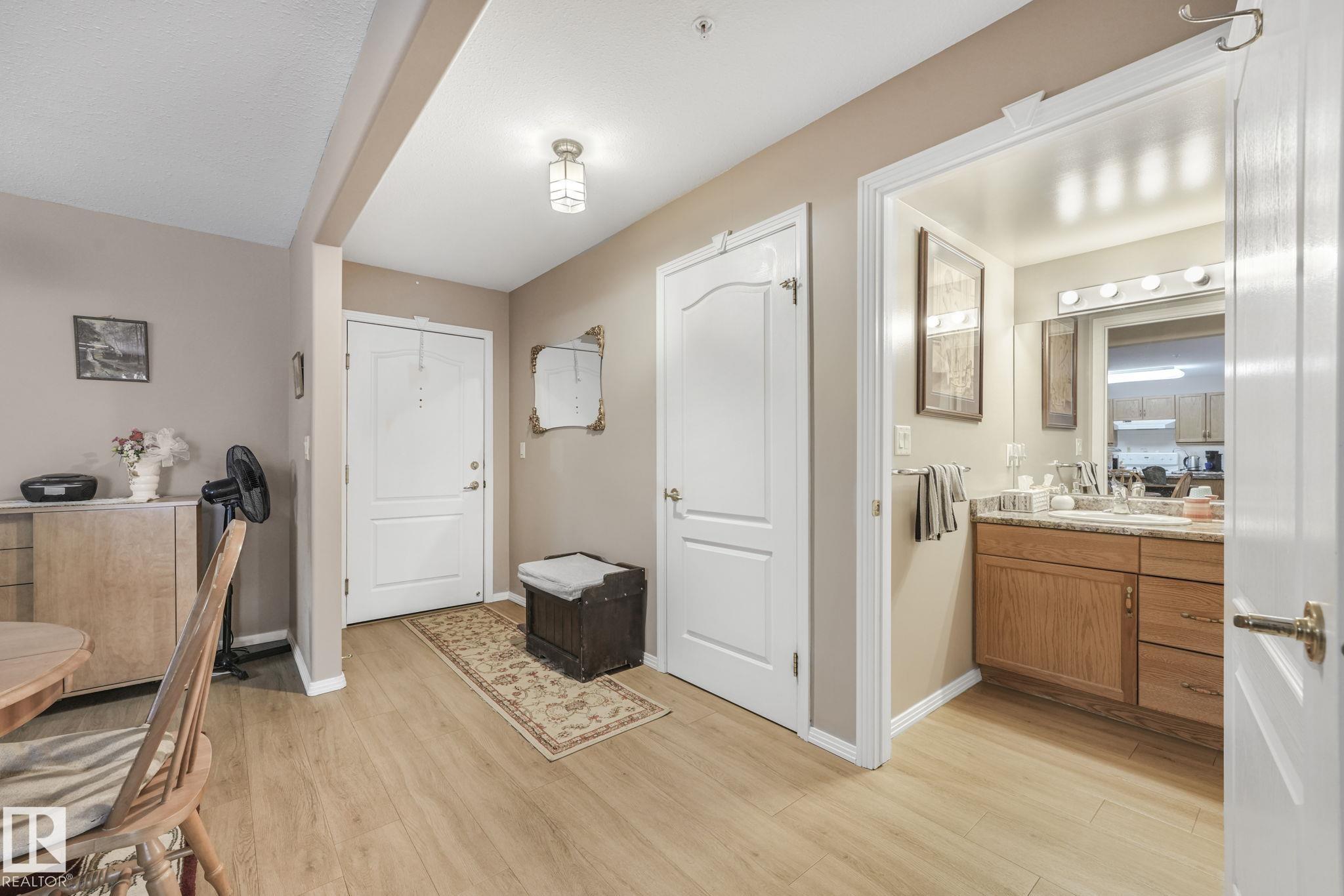 Photo 42 at 202 - 8922 156 Street NW, Meadowlark Park, Edmonton
