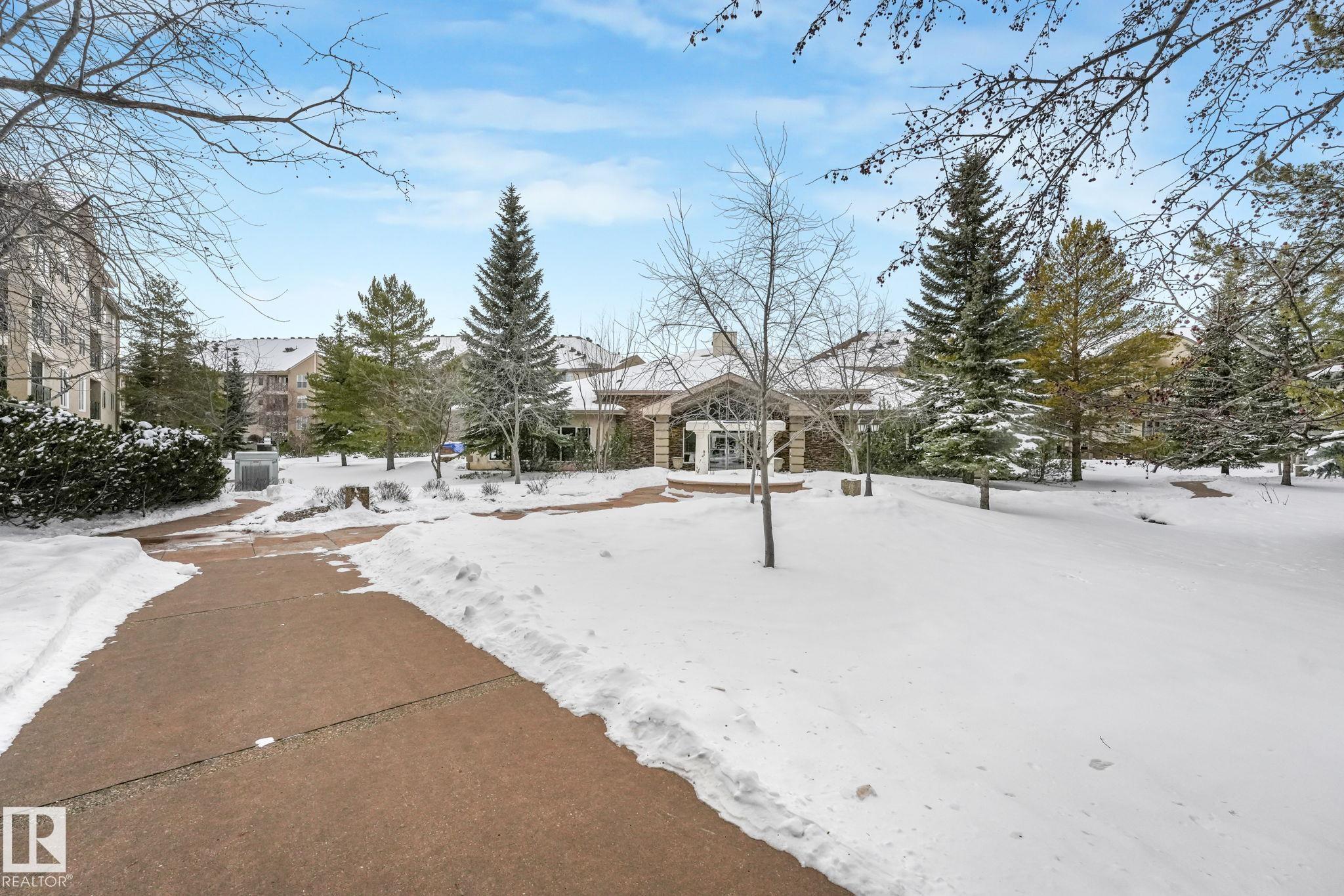 Photo 8 at 202 - 8922 156 Street NW, Meadowlark Park, Edmonton