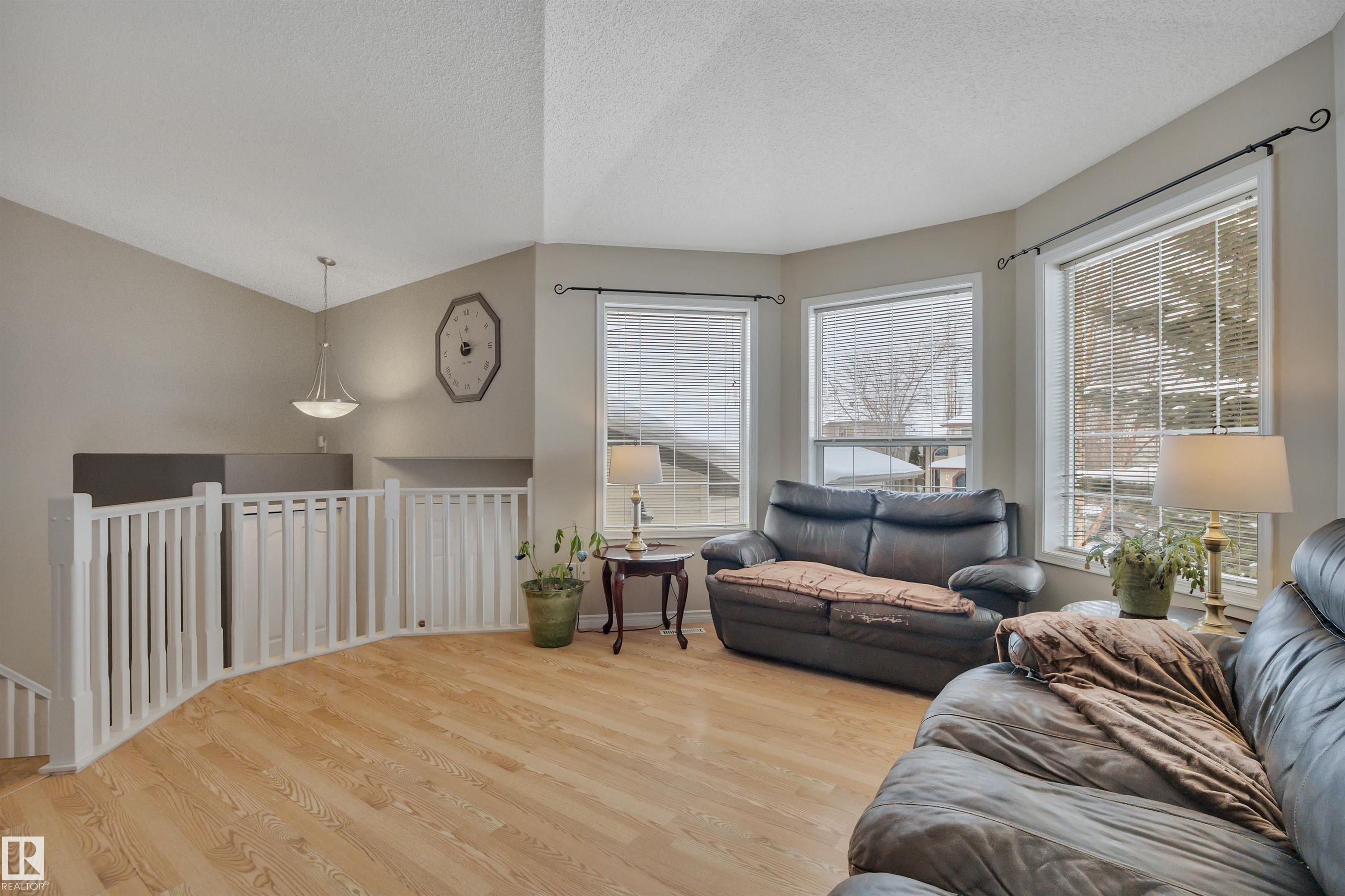 Photo 10 at 309 Foxboro point(e), Foxboro, Sherwood Park