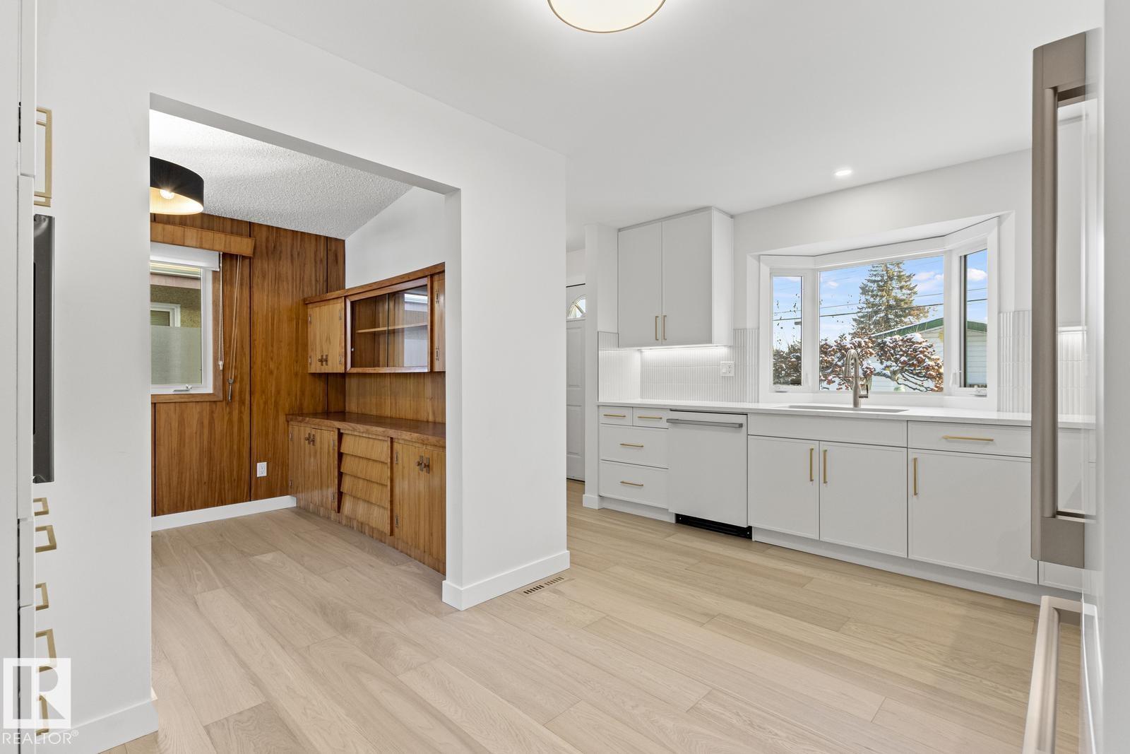 Photo 14 at 10629 79 Street NW, Forest Heights, Edmonton