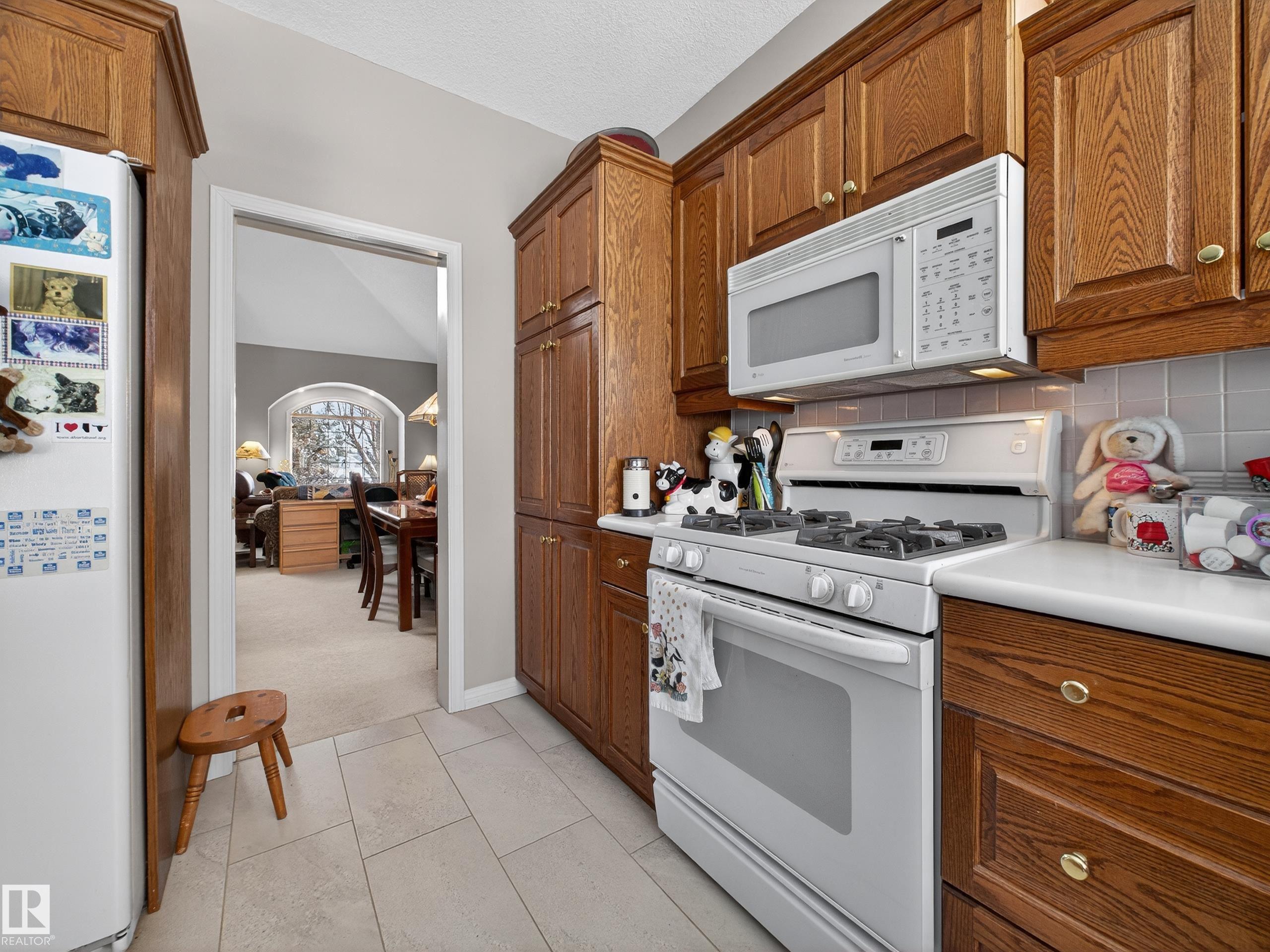 Photo 22 at 403 Twin Brooks Crescent NW, Twin Brooks, Edmonton