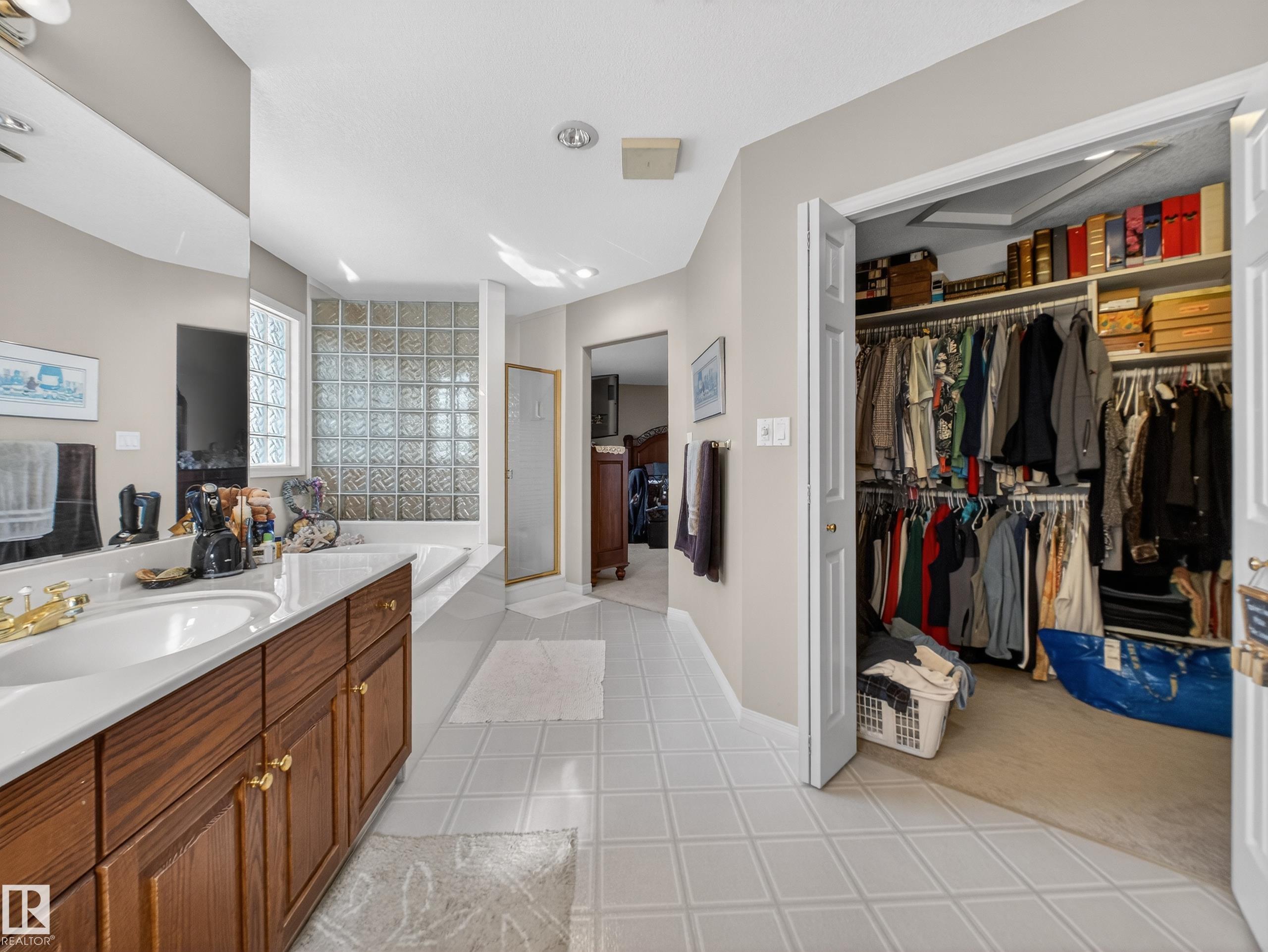 Photo 42 at 403 Twin Brooks Crescent NW, Twin Brooks, Edmonton