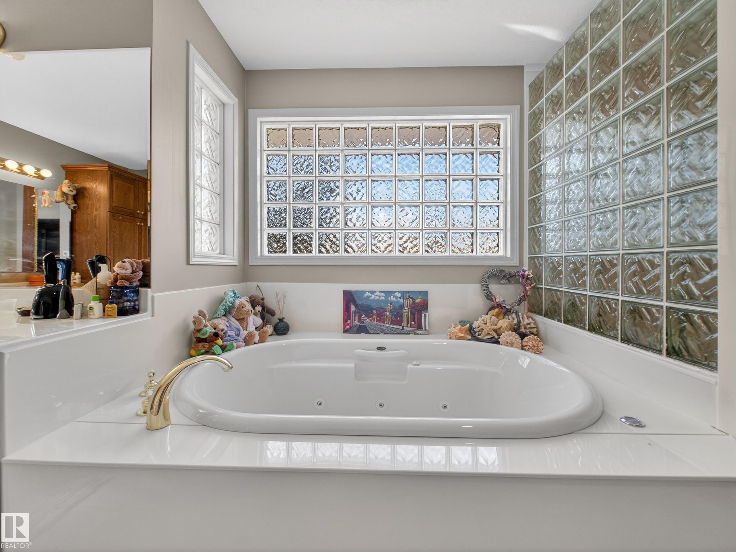 Photo 44 at 403 Twin Brooks Crescent NW, Twin Brooks, Edmonton