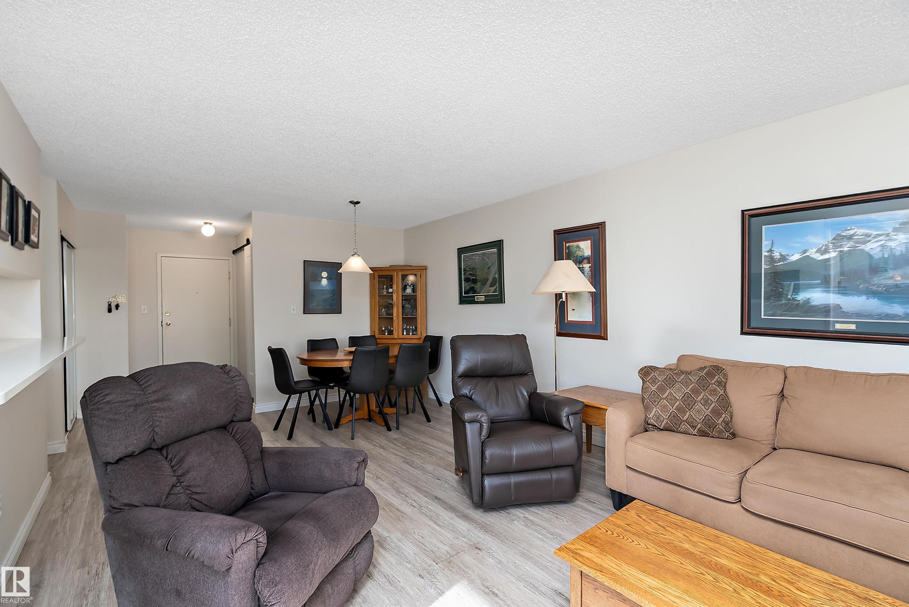 Photo 7 at 116 - 11620 9a Avenue NW, Twin Brooks, Edmonton