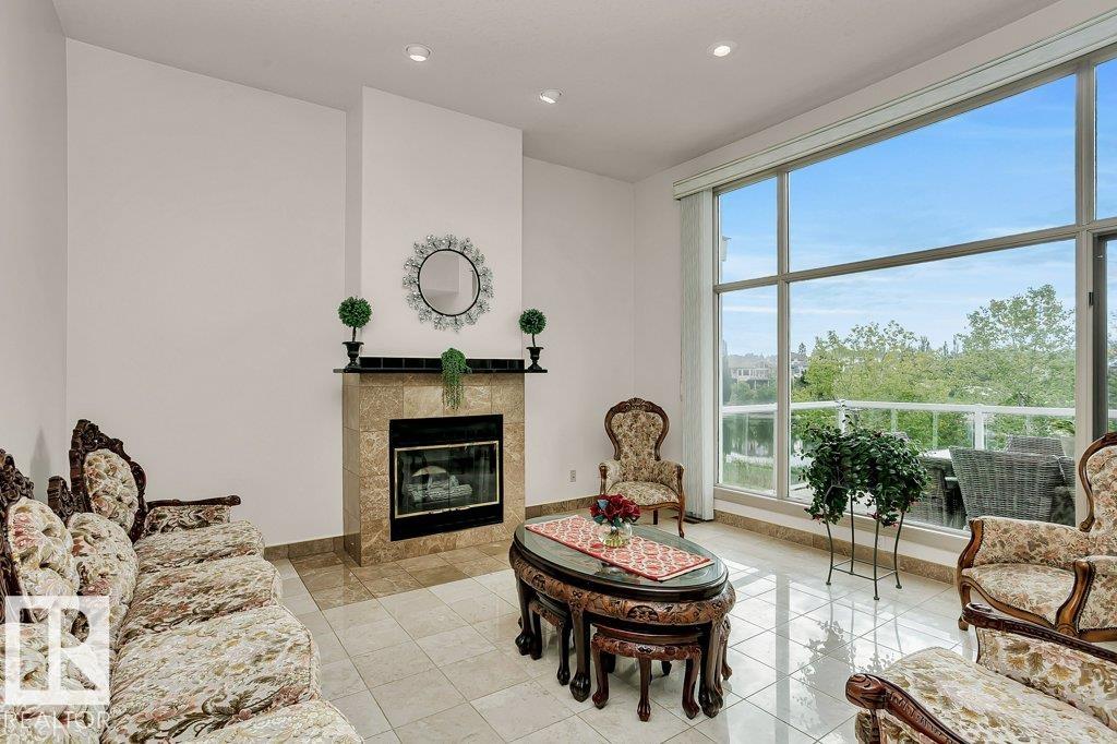 Photo 15 at 545 Twin Brooks Bay NW, Twin Brooks, Edmonton