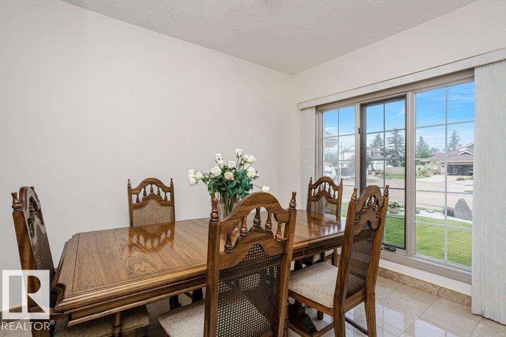 Photo 27 at 545 Twin Brooks Bay NW, Twin Brooks, Edmonton