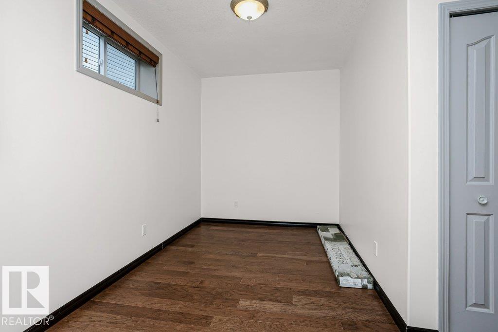 Photo 56 at 545 Twin Brooks Bay NW, Twin Brooks, Edmonton