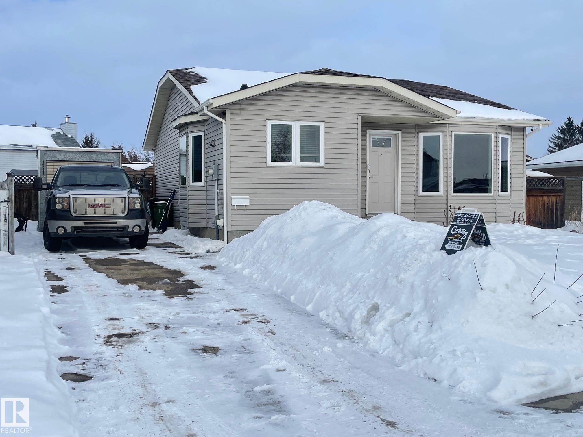 324 Warwick Road NW, Dunluce, Edmonton