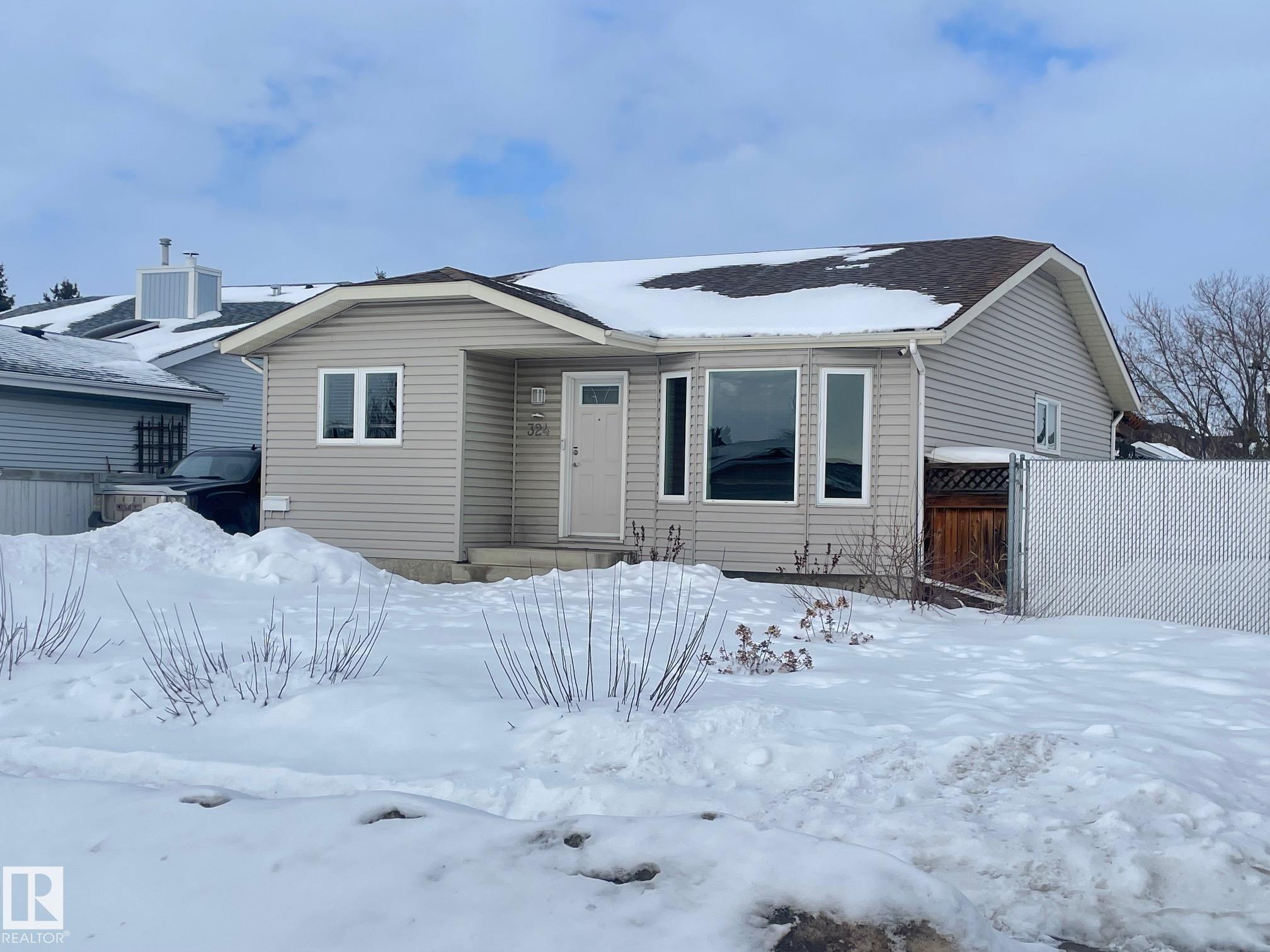 324 Warwick Road NW, Dunluce, Edmonton