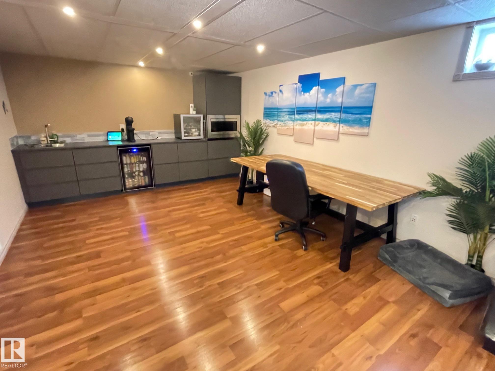 Photo 33 at 324 Warwick Road NW, Dunluce, Edmonton