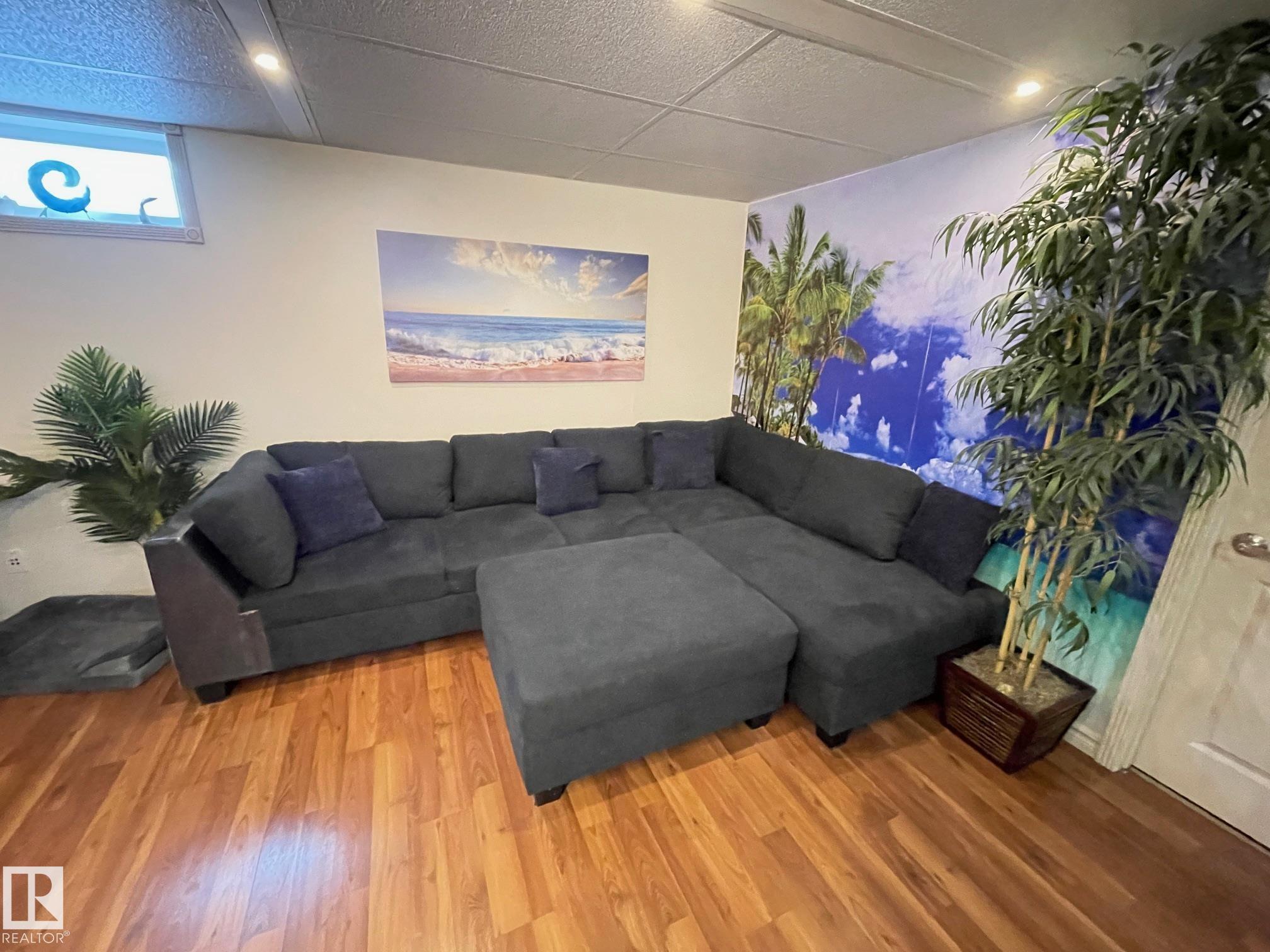 Photo 34 at 324 Warwick Road NW, Dunluce, Edmonton