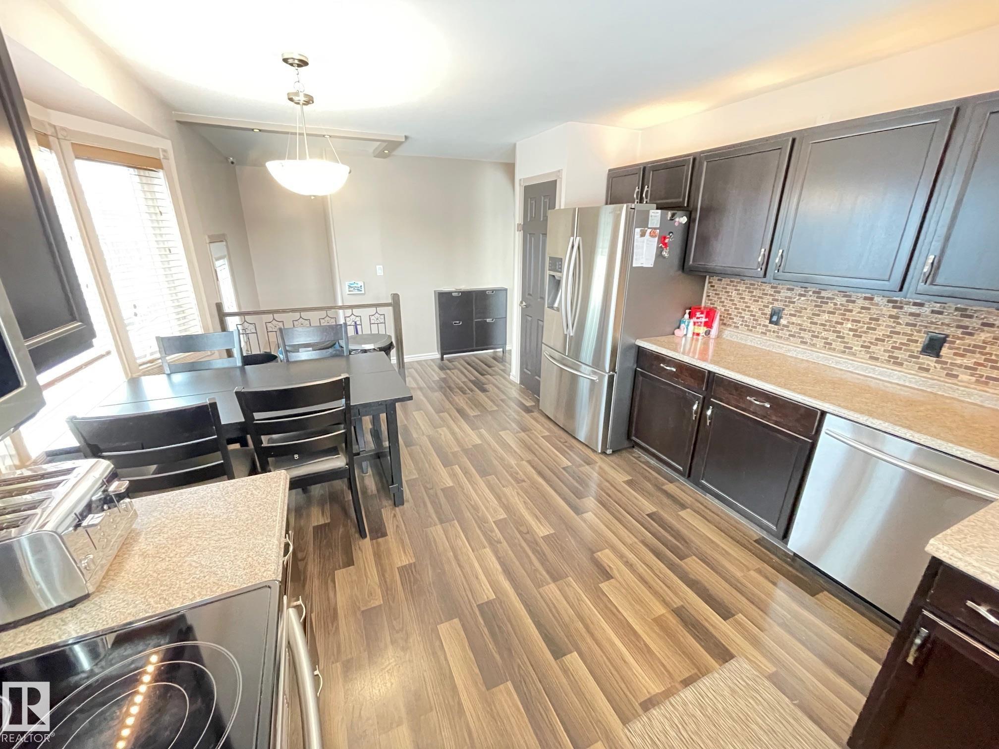 Photo 10 at 324 Warwick Road NW, Dunluce, Edmonton